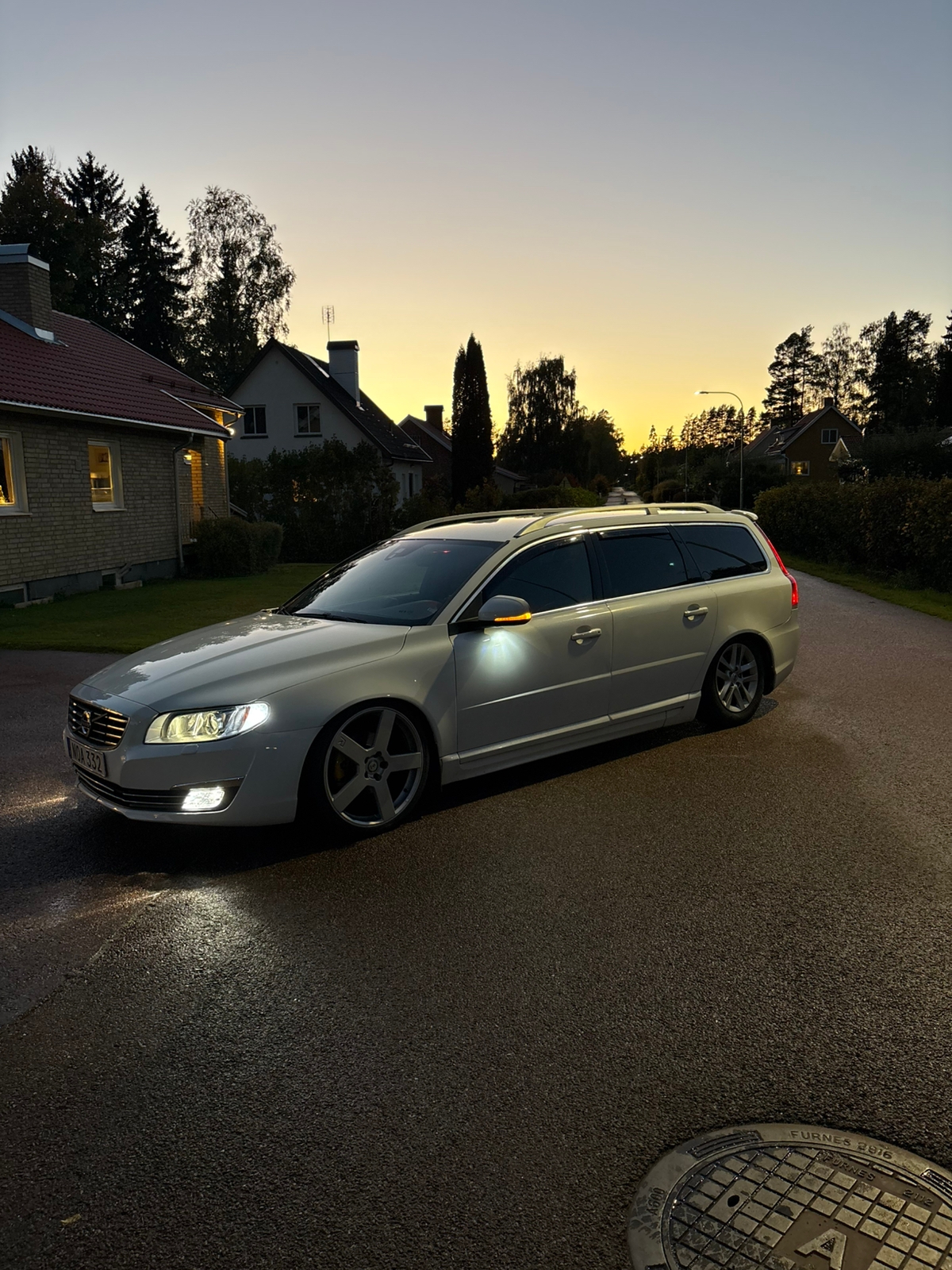 Volvo V70 D4 2014, bild 2/5