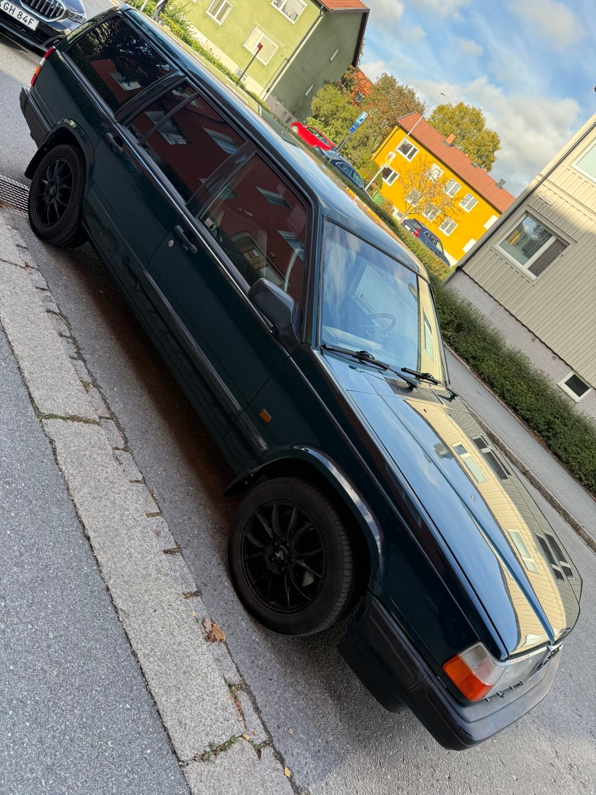 Volvo 940 Kombi 2.3 Manuell 1995, bild 2/10