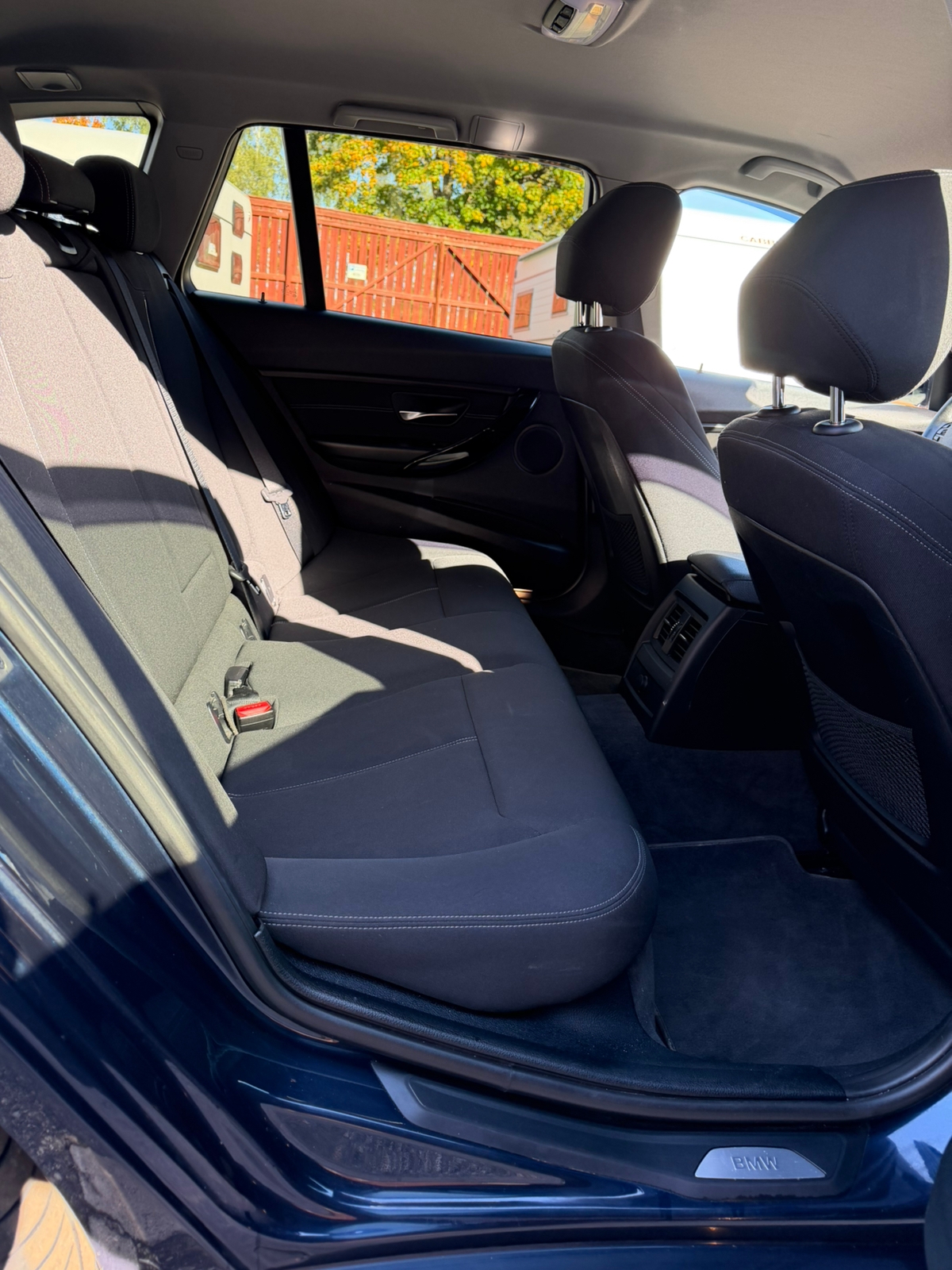 BMW 320 d xDrive Touring Manuell 2015, bild 6/9
