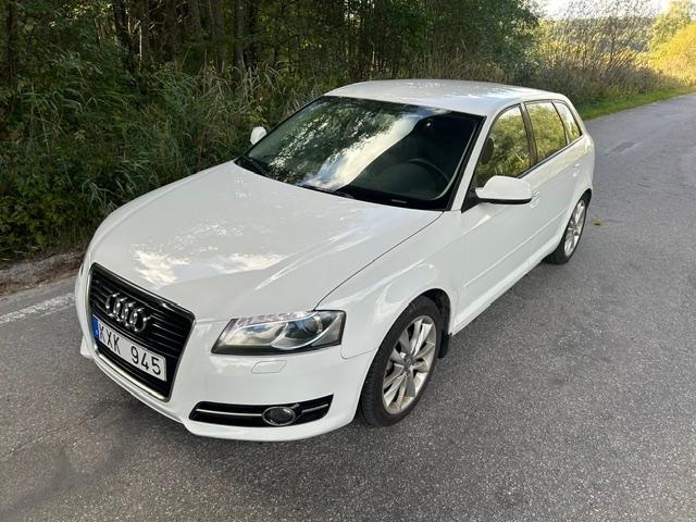 Audi A3 Sportback 2.0 TDI Manuell 2011, bild 5/10