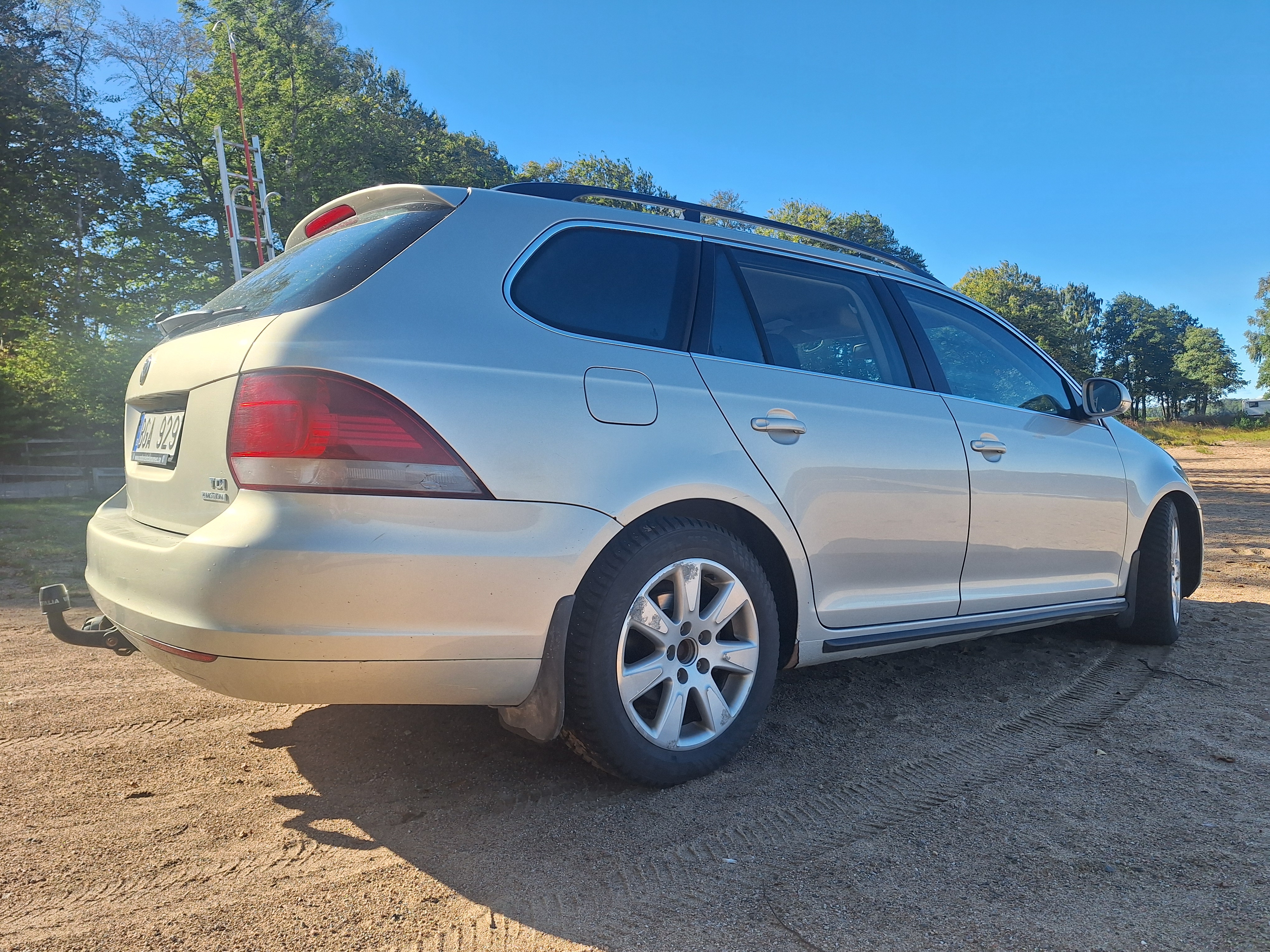 Volkswagen Golf 2010, bild 2/10