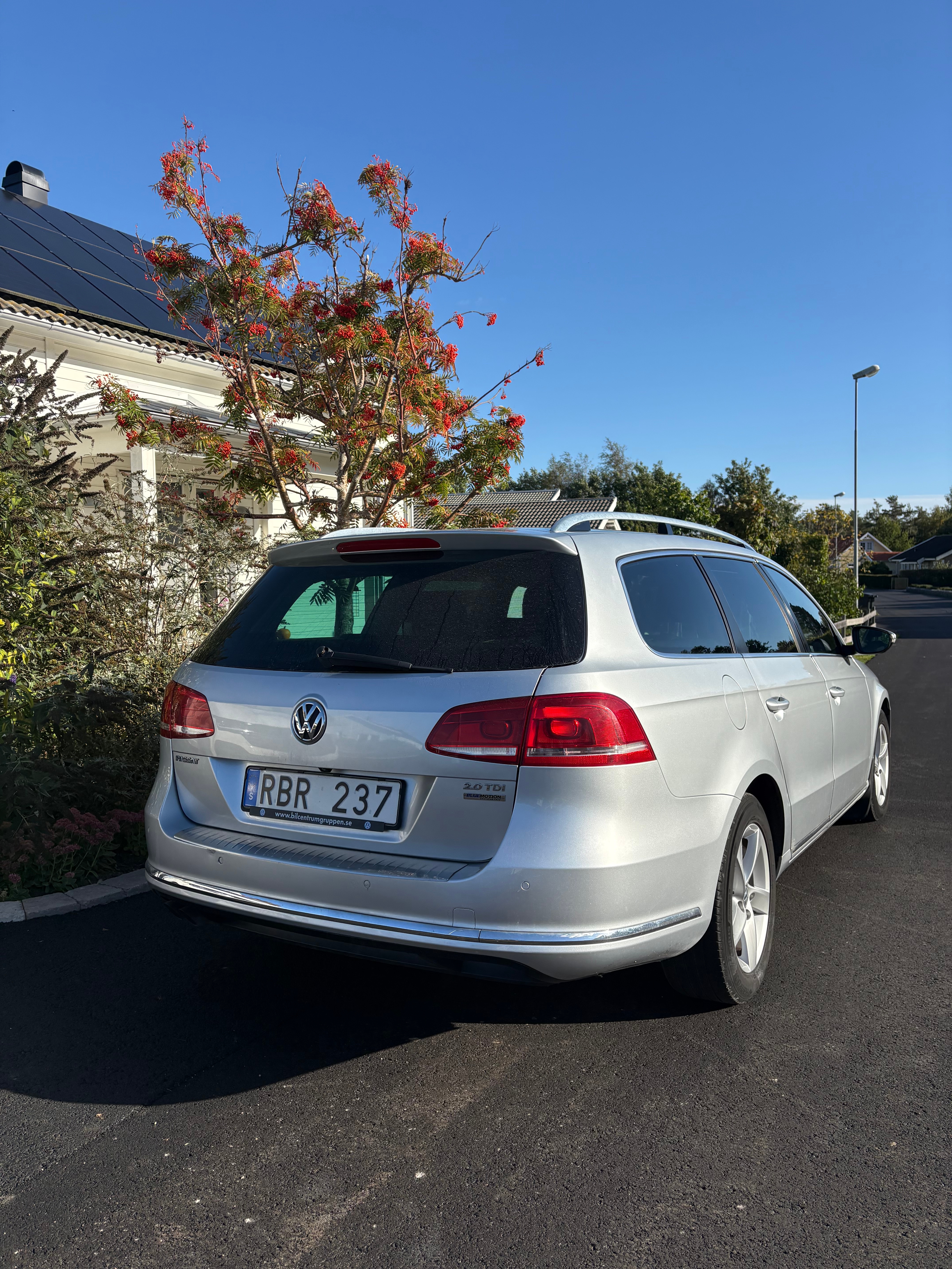 Volkswagen Passat 2013, bild 3/3