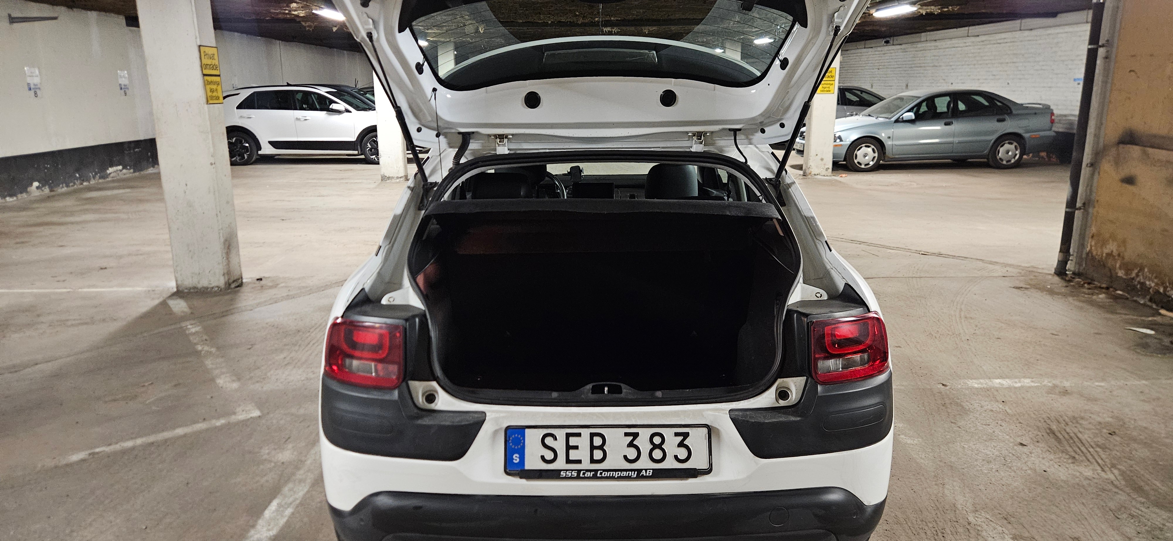 Citroen C4 Cactus 1.2 PureTech Manuell 2015, bild 4/9
