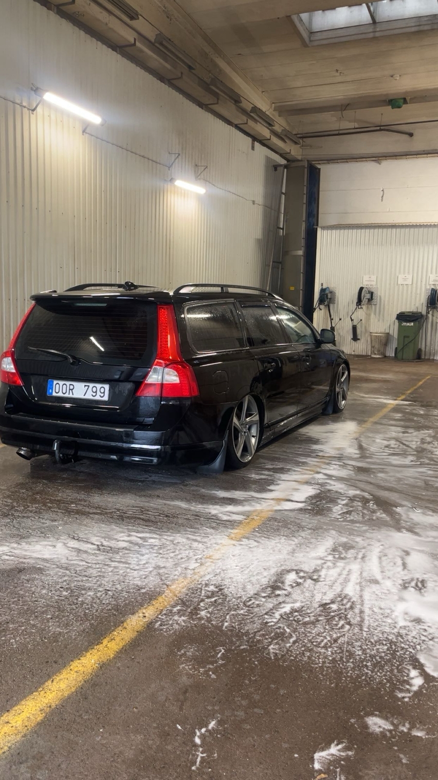 Volvo V70 2.0D Manuell 2008, bild 2/4