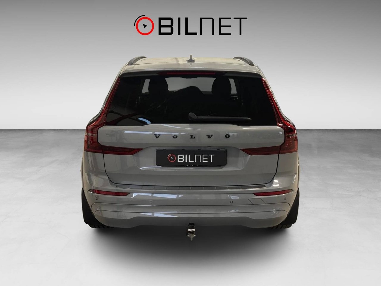 Volvo XC60 Recharge T6 AWD 2026, photo 4/10