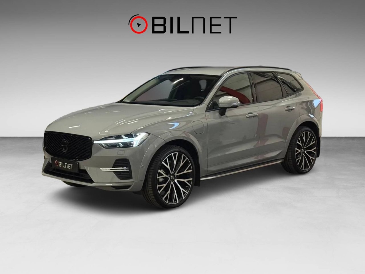 Volvo XC60 Recharge T6 AWD 2026, photo 5/10