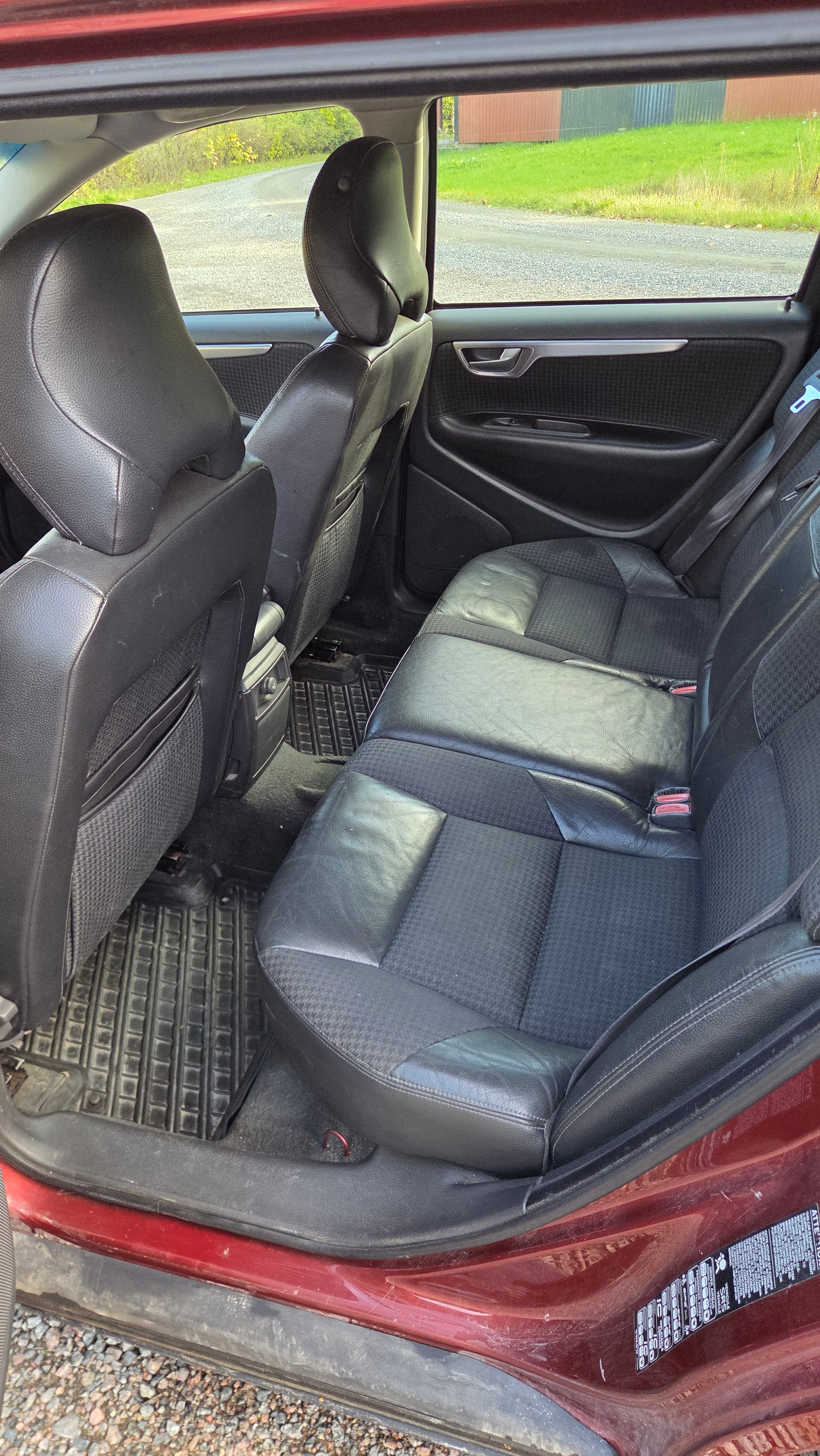 Volvo V70 2.4T Manuell 2002, bild 5/5