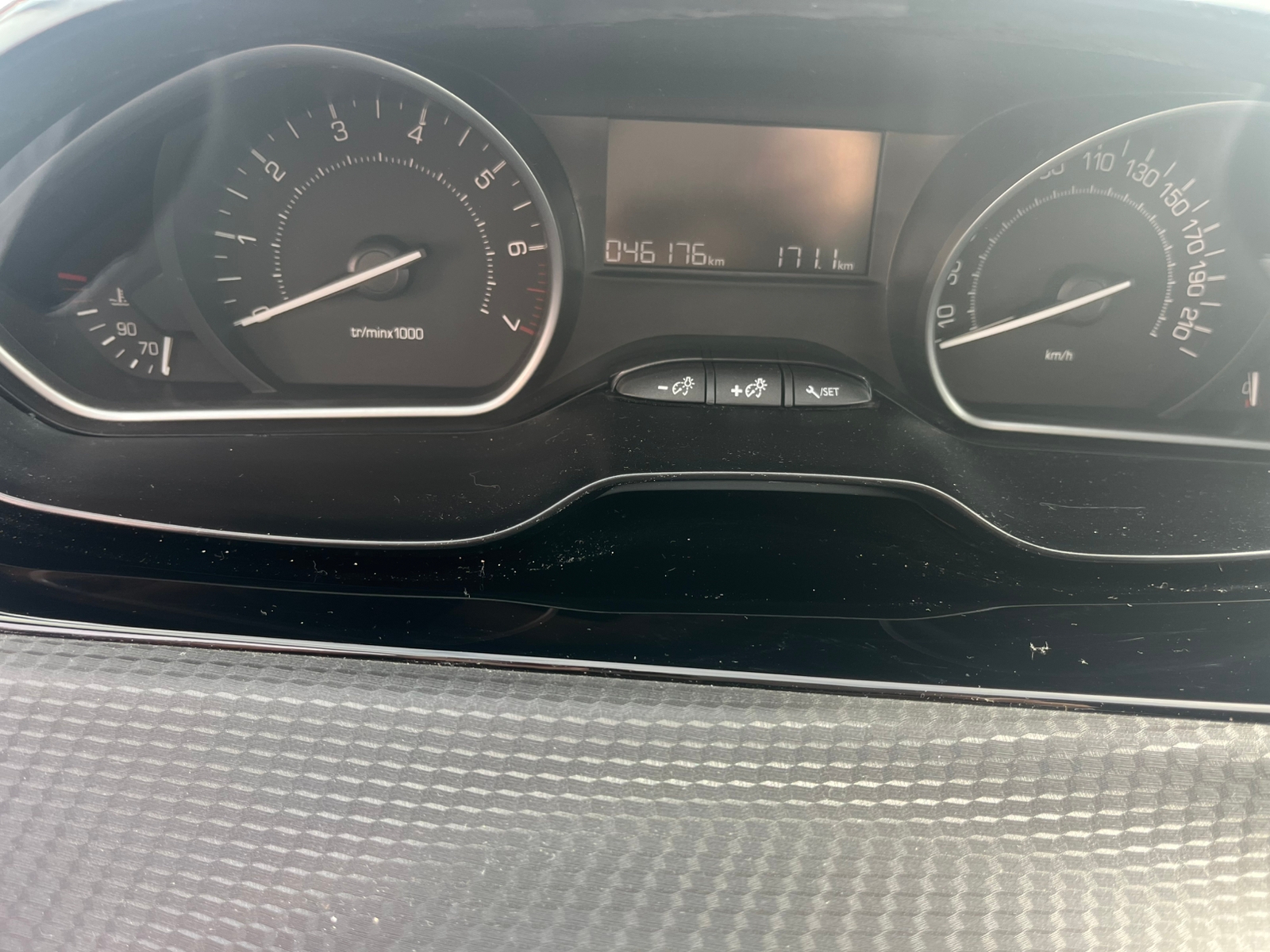 Peugeot 208 2019, bild 6/6