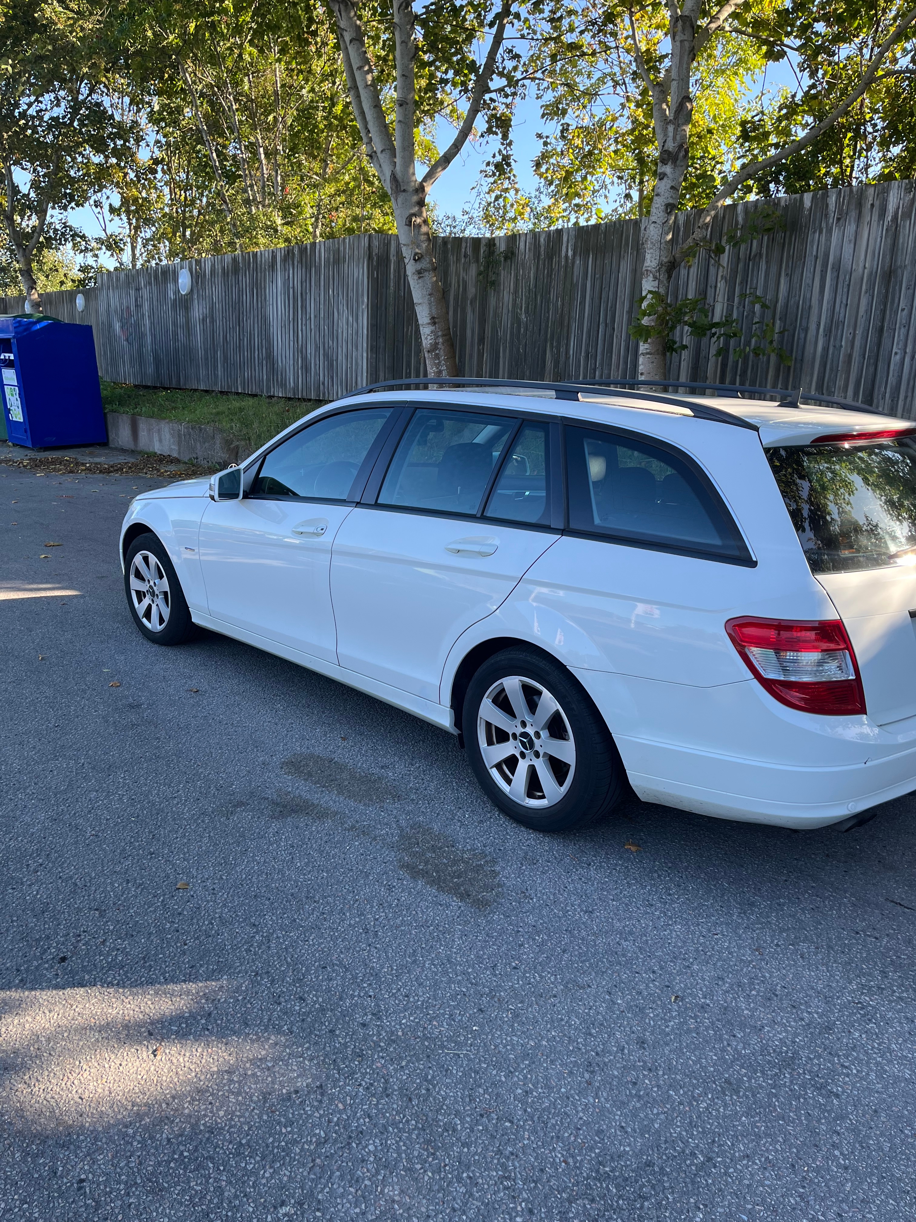 Mercedes-Benz C 2010, bild 2/3