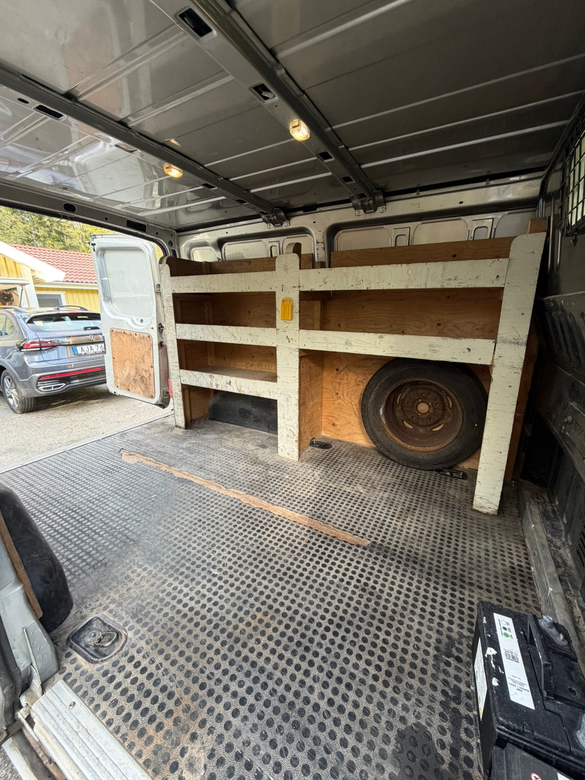 Ford Transit T260 2.2 TDCi Manuell 2010, kuva 2/7