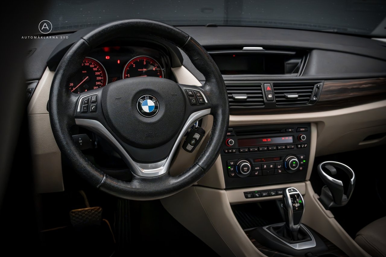 BMW X1 xDrive20d Steptronic xLine 2013, bild 7/10