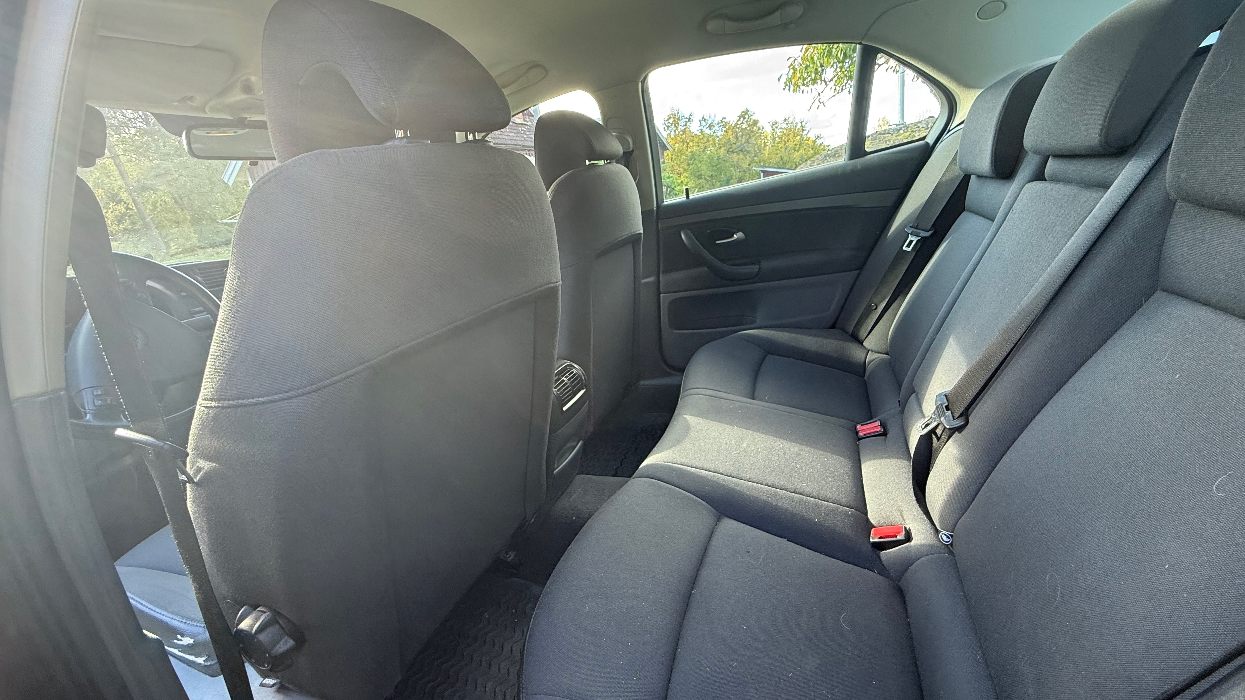 Saab 9-3 SportSedan 1.8t Manuell 2004, bild 6/7