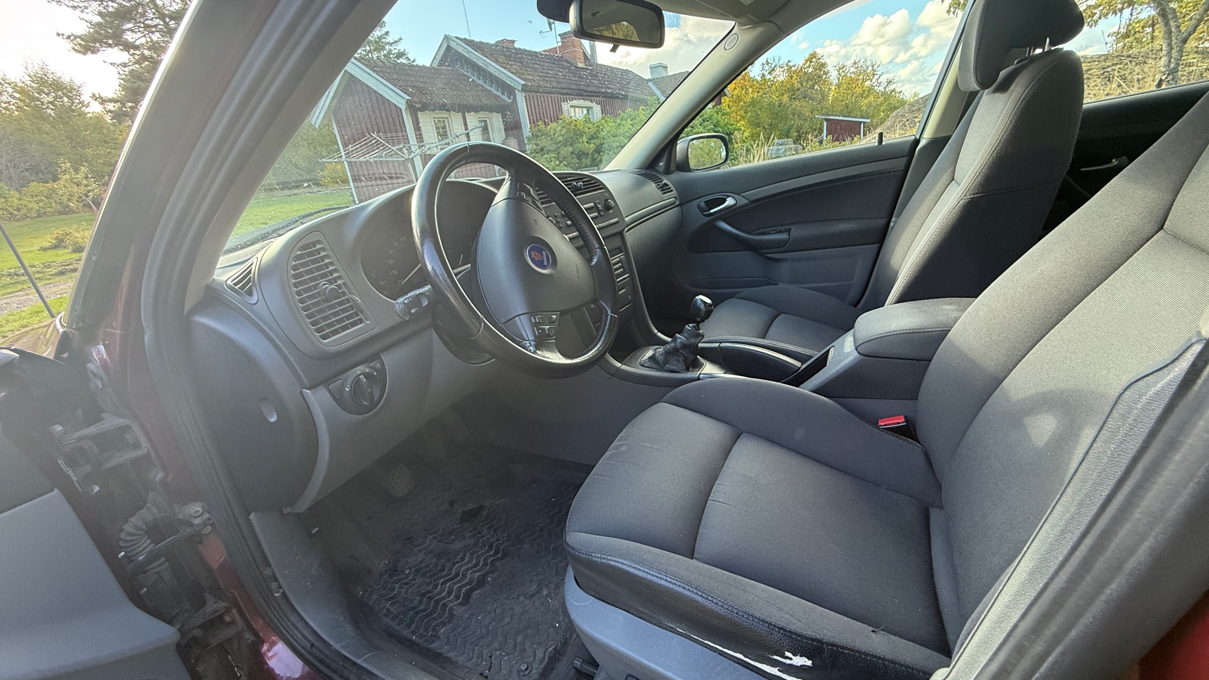 Saab 9-3 SportSedan 1.8t Manuell 2004, bild 5/7