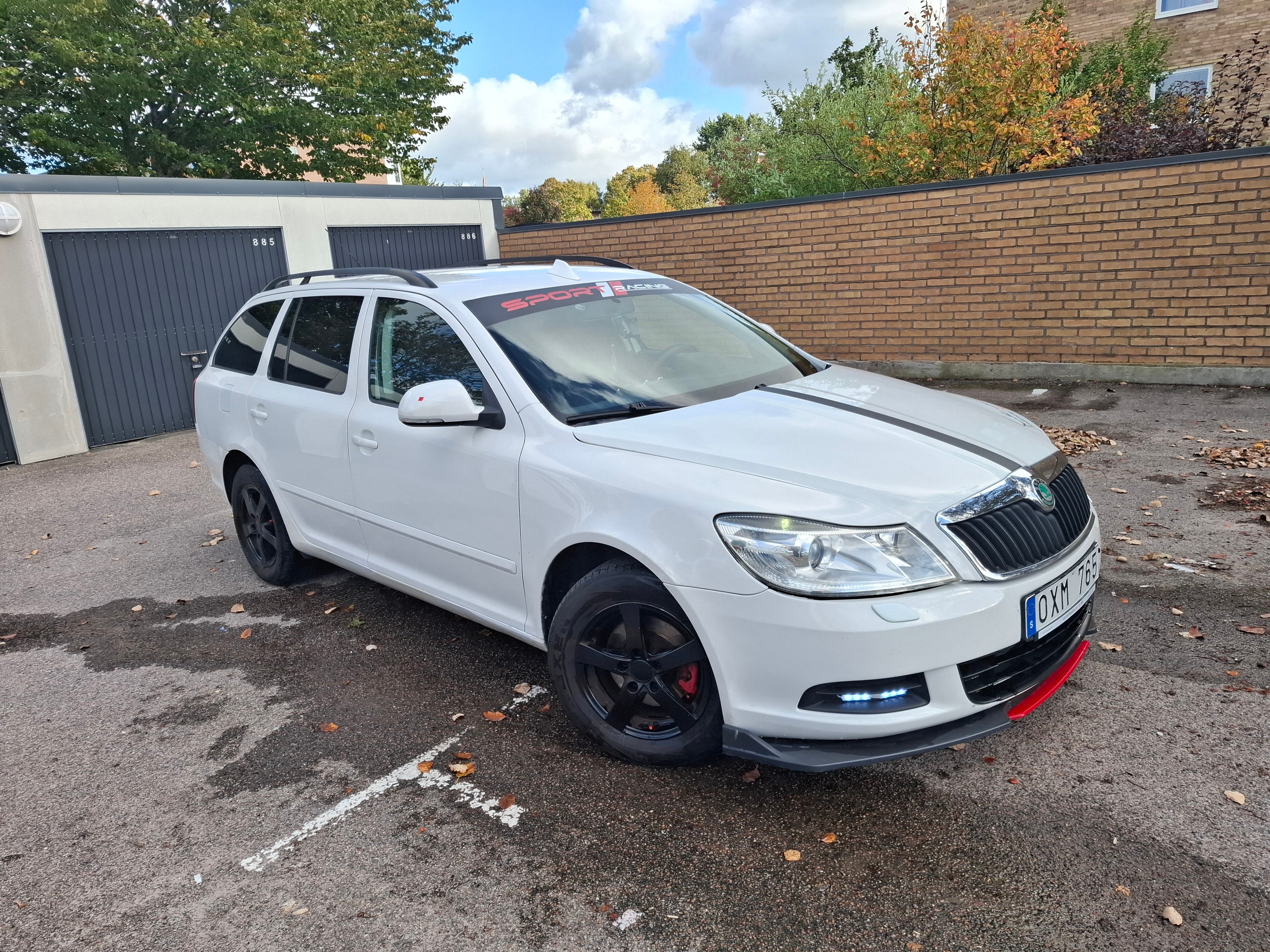 Skoda Octavia 2011, bild 7/7