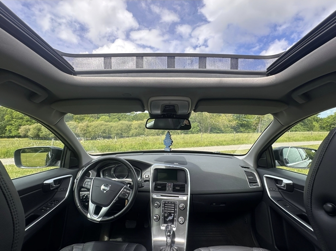 Volvo XC60 D4 Geartronic 2014, bild 2/6
