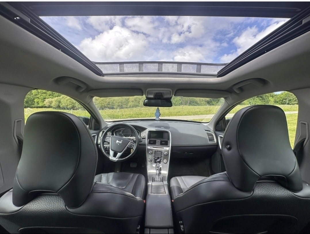 Volvo XC60 D4 Geartronic 2014, bild 4/6