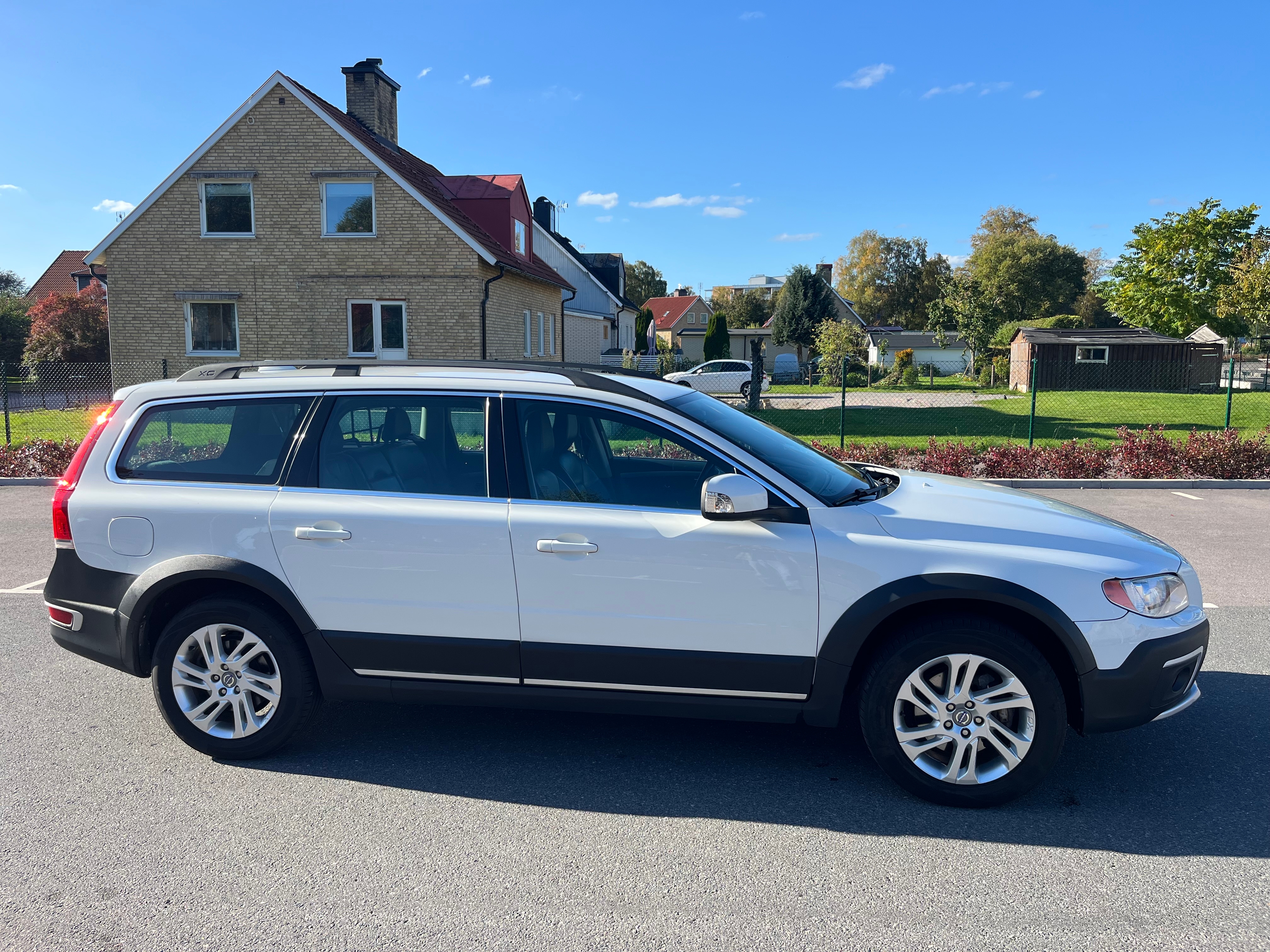 Volvo XC70 D4 AWD Geartronic 2014, photo 4/10
