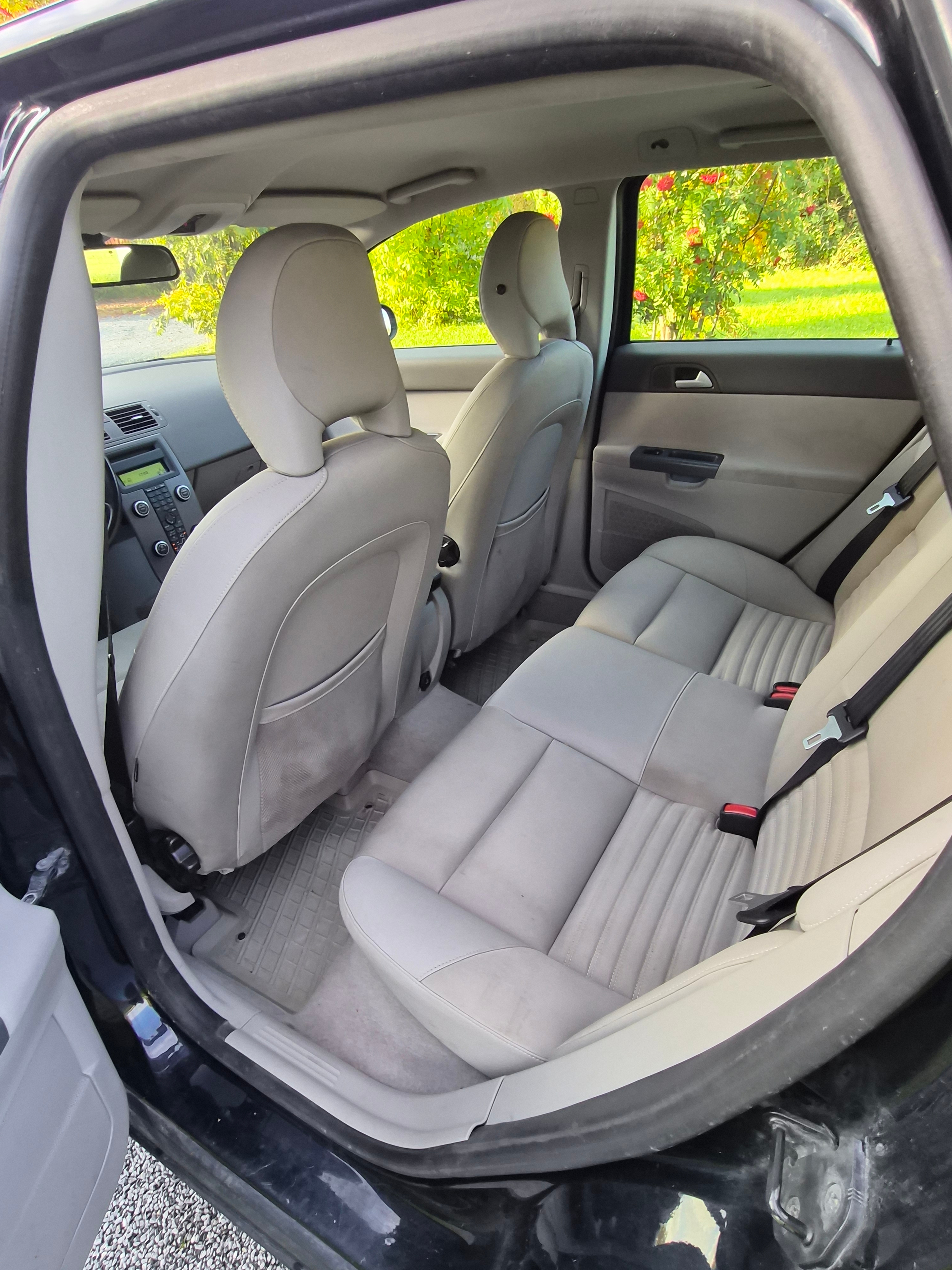 Volvo V50 1.8F Manuell 2009, bild 5/7
