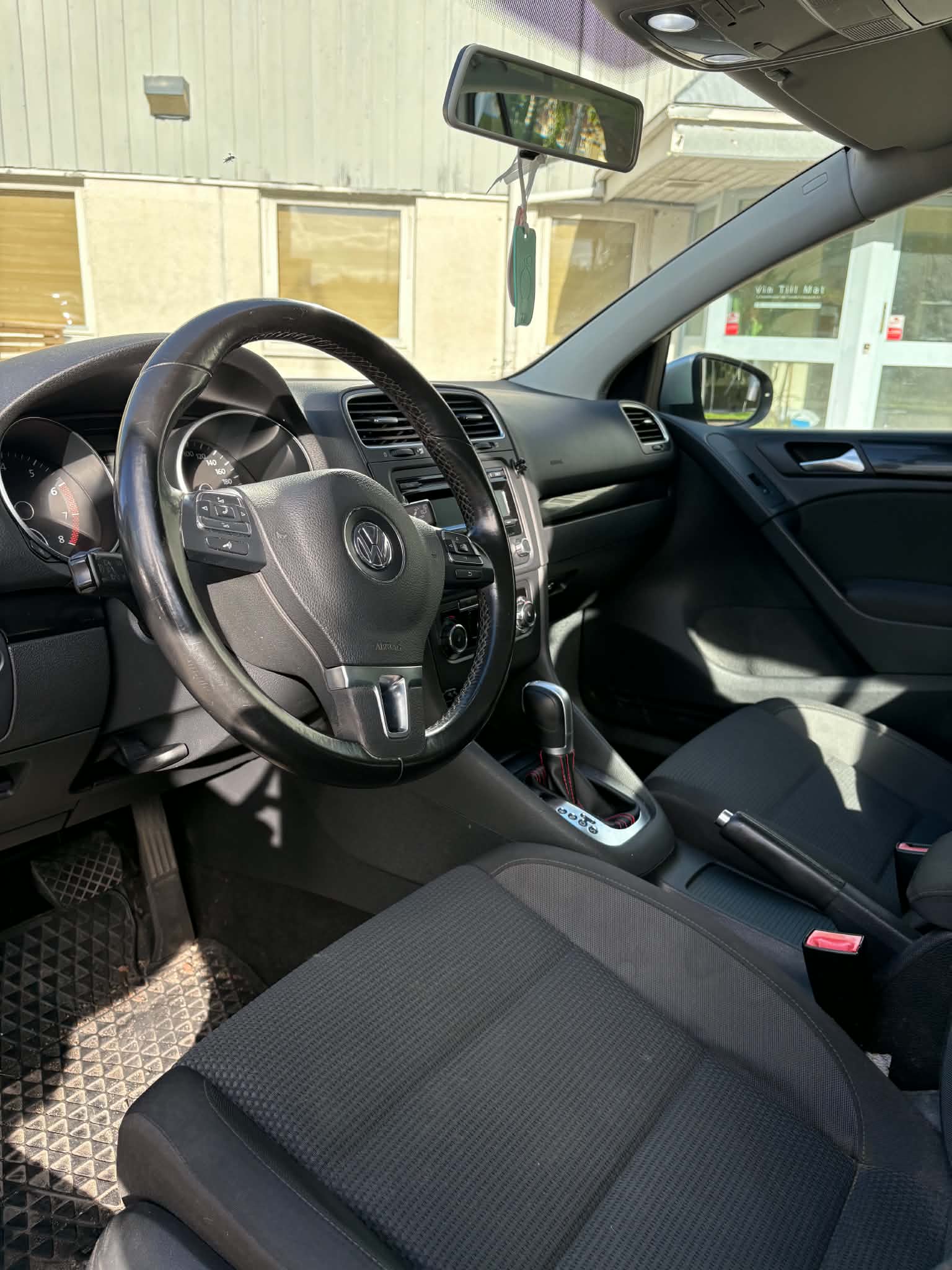 Volkswagen Golf 2010, bild 5/6