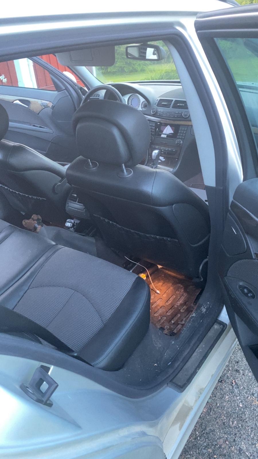 Mercedes-Benz E 220 T CDI 5G-Tronic 2006, bild 6/8