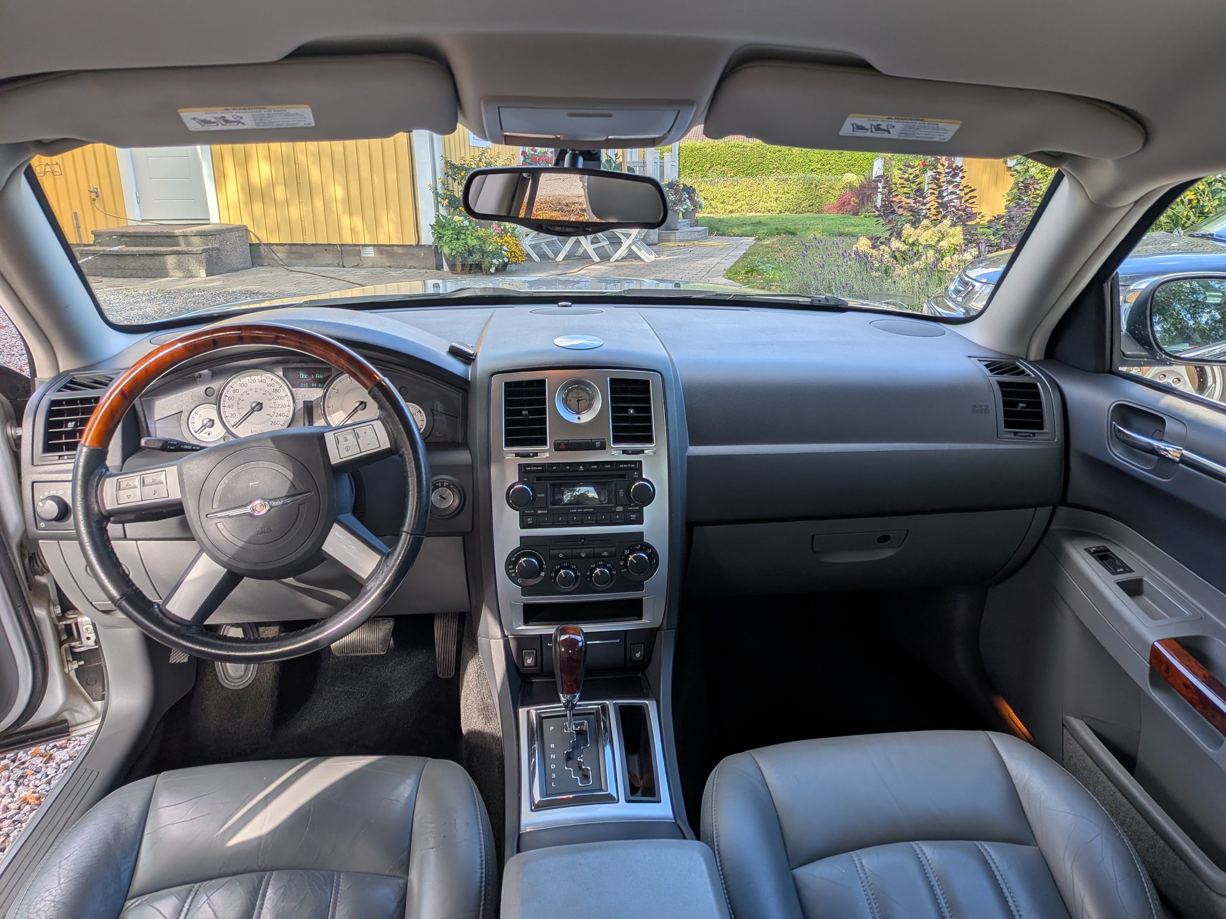 Chrysler 300C 3.5 V6 Automatisk 2005, kuva 5/10