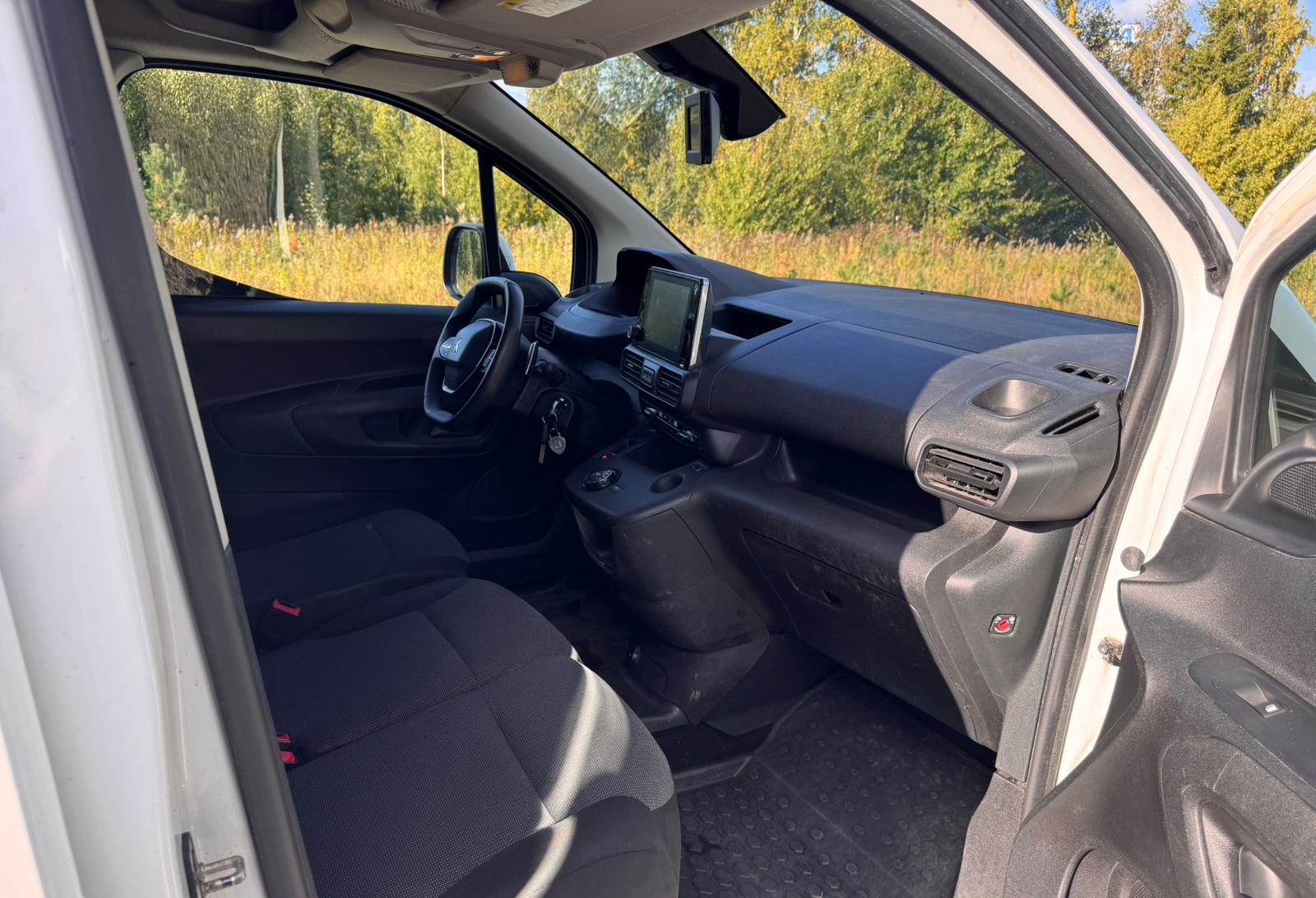 Peugeot Partner 2019, bild 6/7
