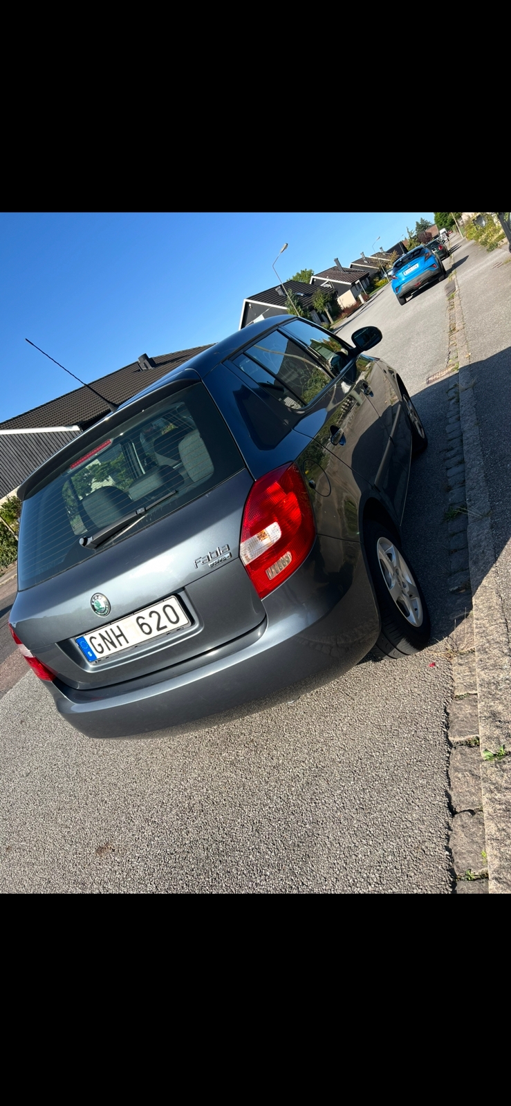 Skoda Fabia 1.2 Manuell 2008, bild 2/5