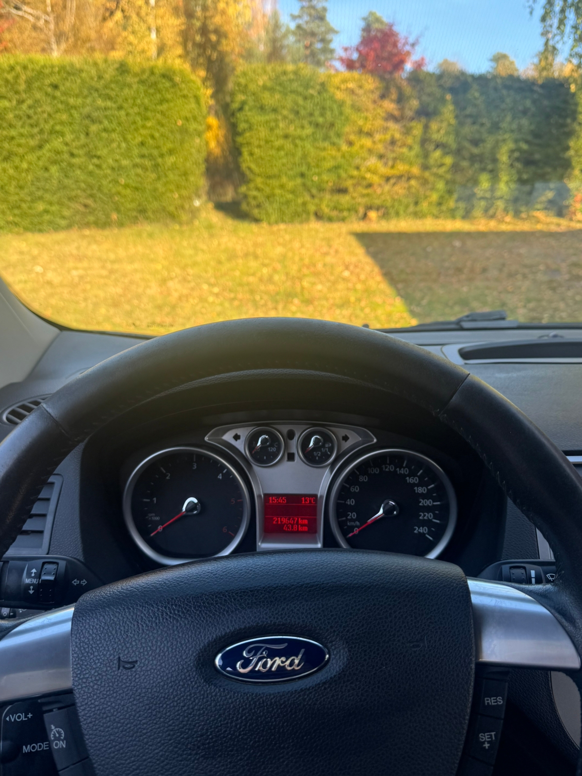 Ford Kuga 2.0 TDCi AWD Powershift 2011, photo 3/6