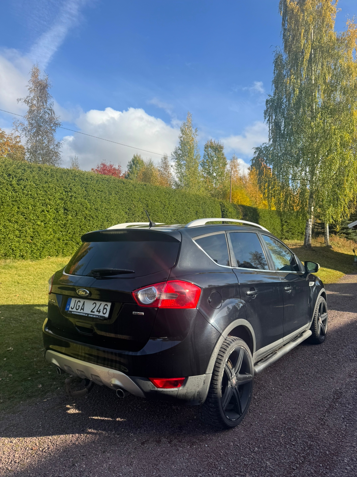Ford Kuga 2.0 TDCi AWD Powershift 2011, photo 2/6