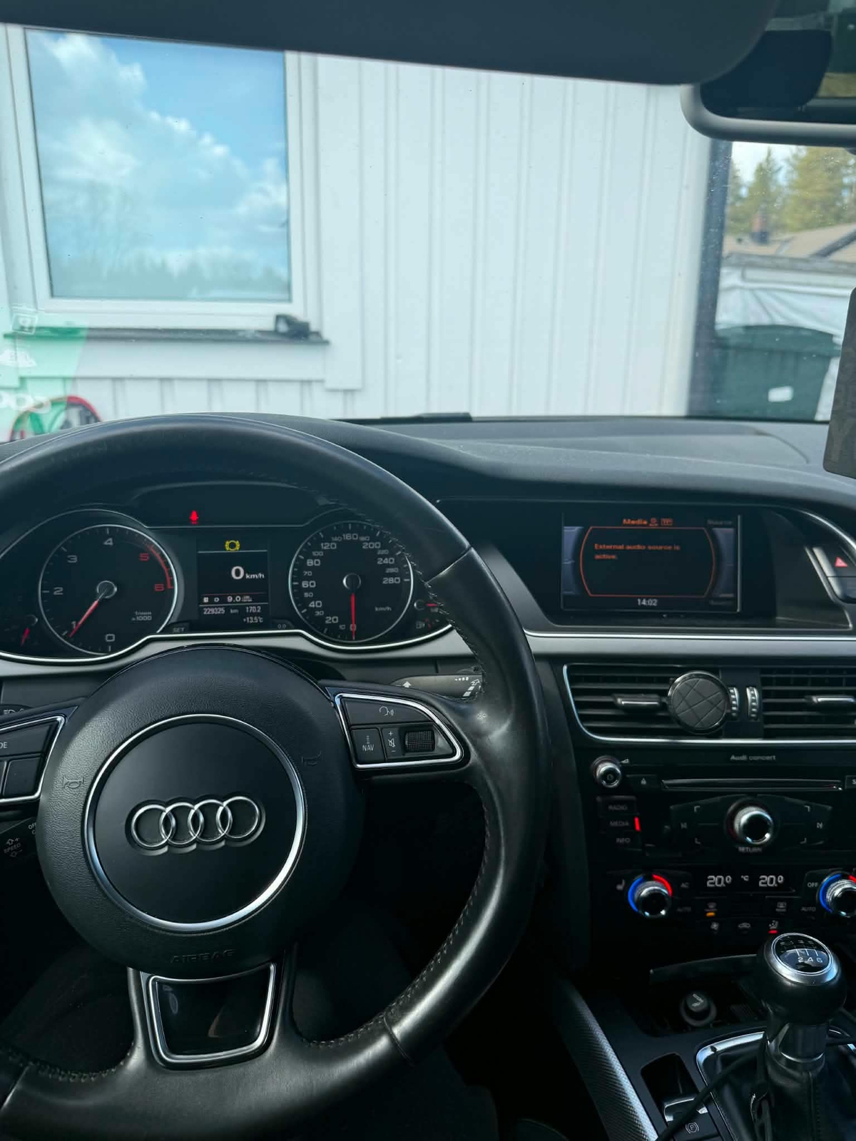 Audi A4 2013, photo 4/6