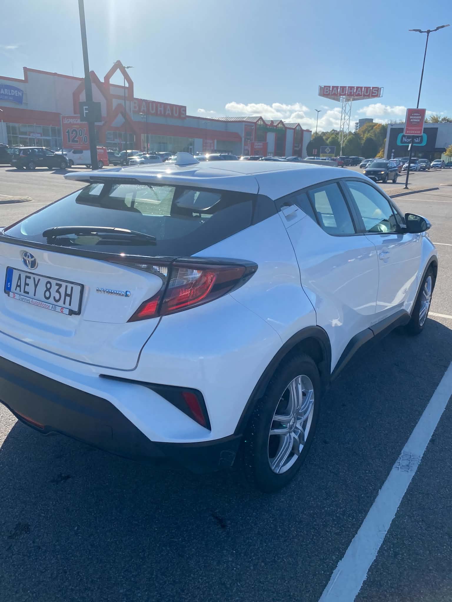Toyota C-HR Hybrid CVT 2021, bild 3/6