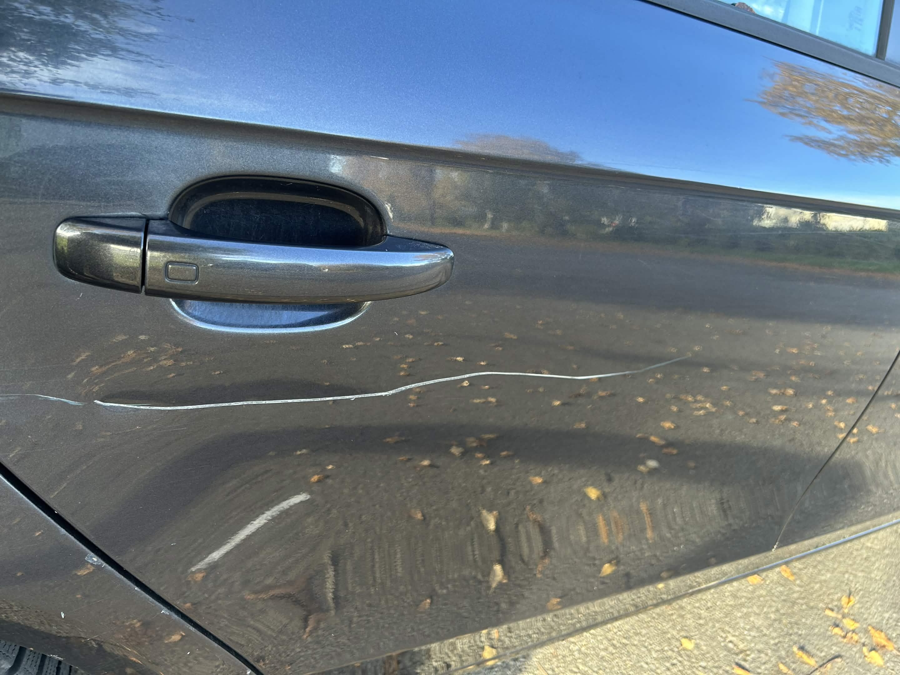 Audi A4 2010, bild 7/8