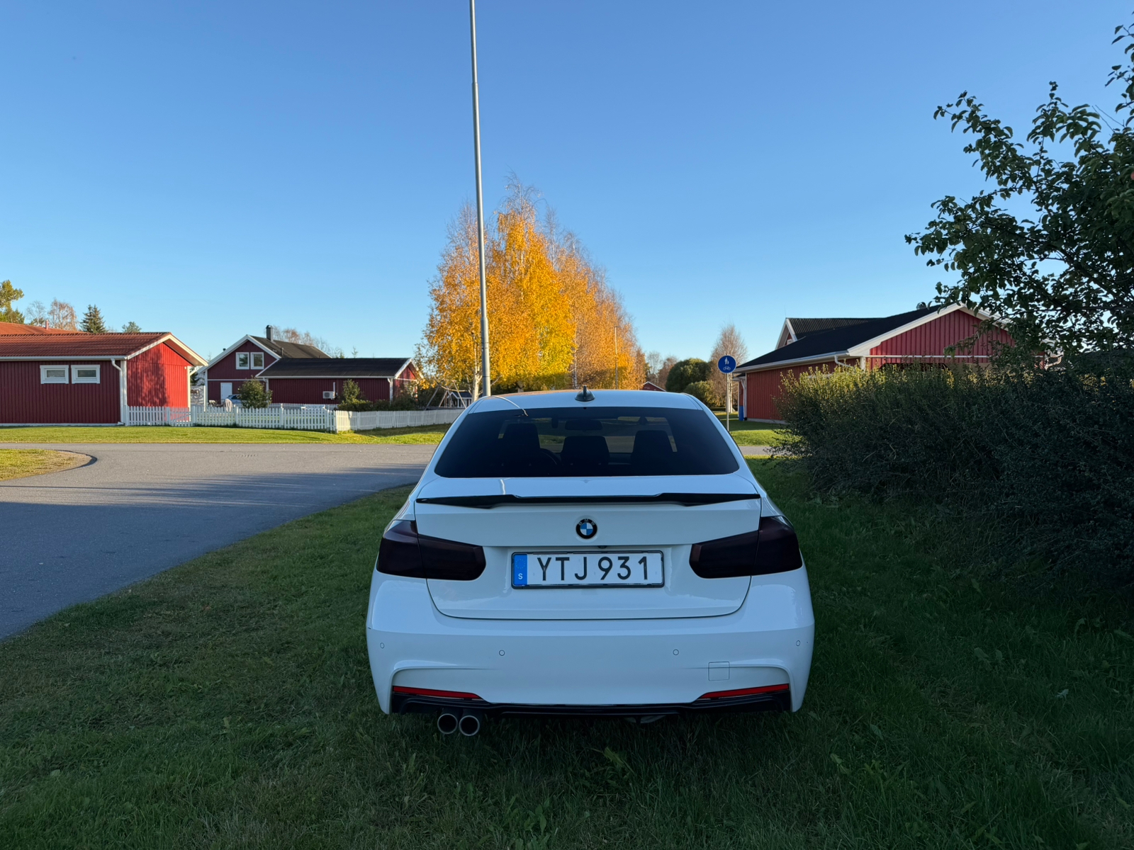 BMW 330 i xDrive Sedan Steptronic 2018, bild 3/10