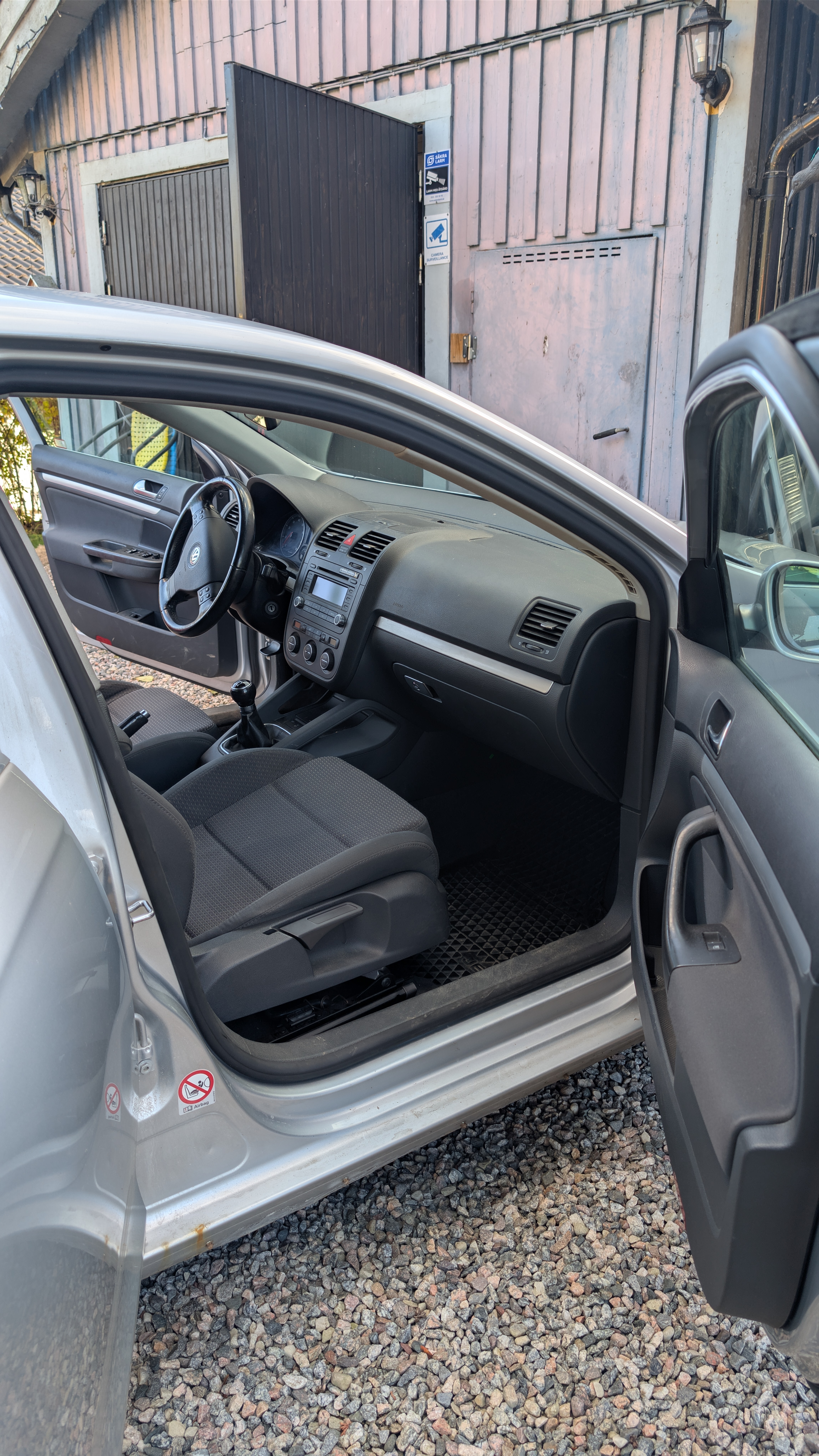 Volkswagen Jetta 2.0 FSI Manuell 2006, photo 6/7