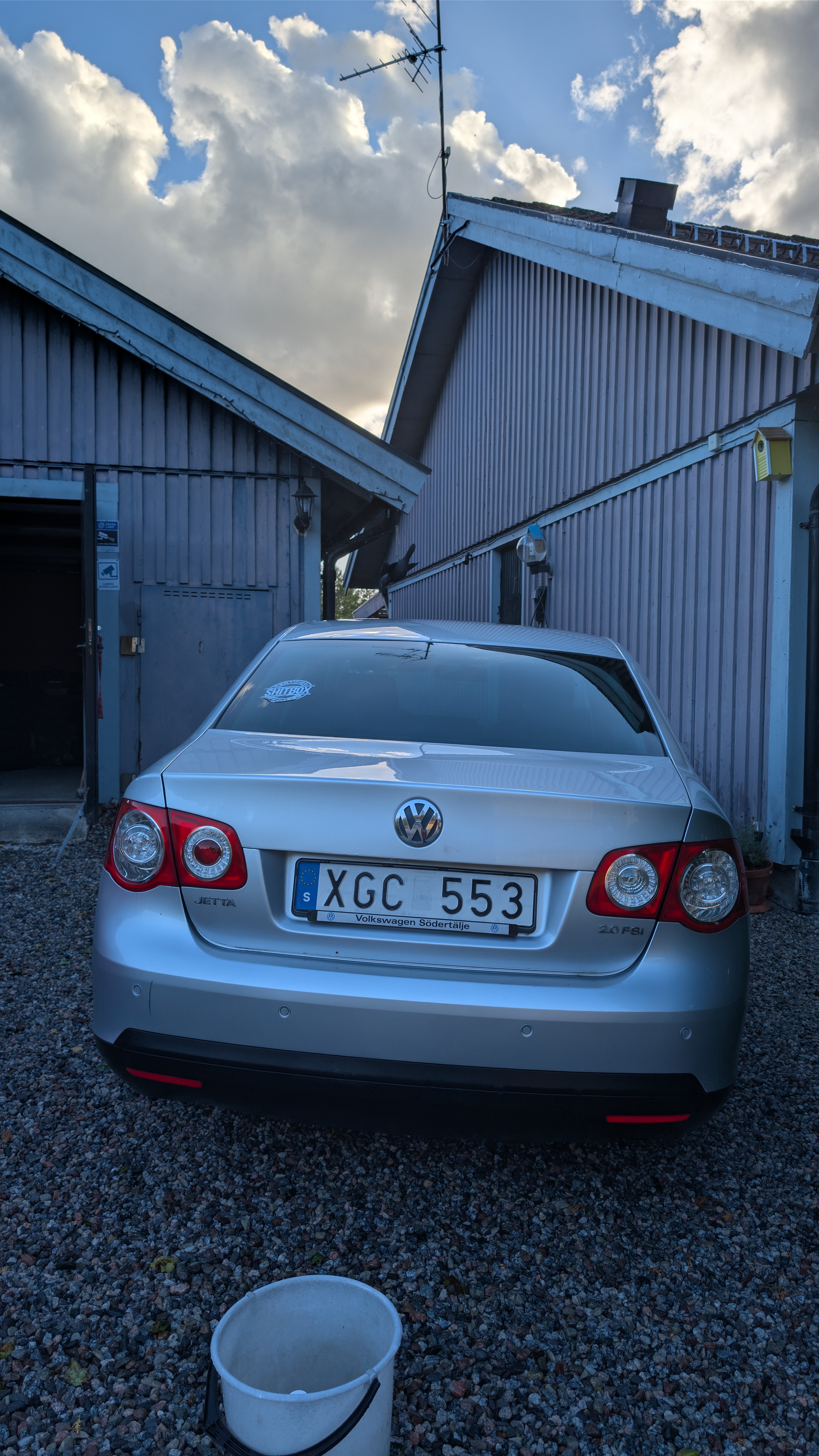Volkswagen Jetta 2.0 FSI Manuell 2006, photo 2/7