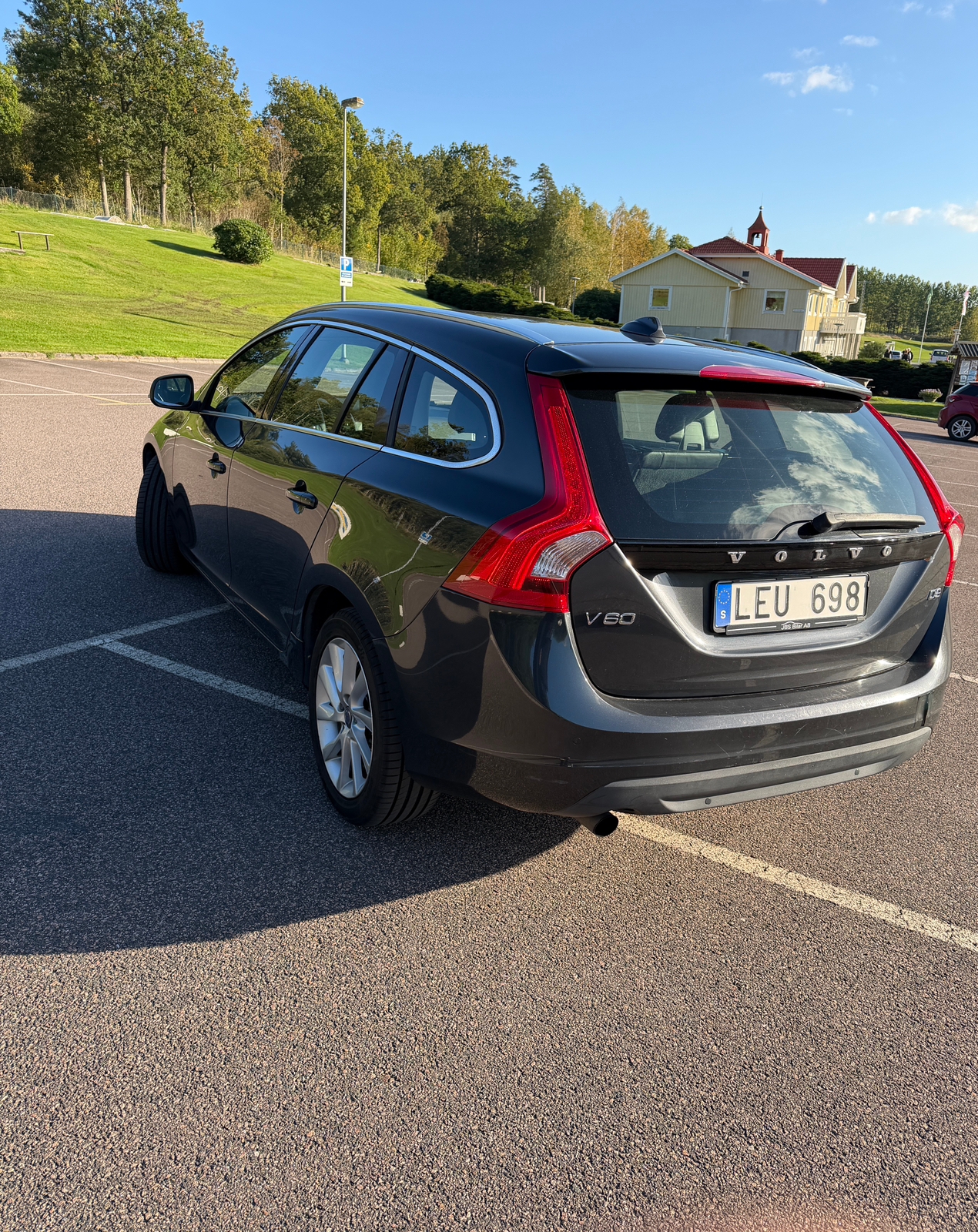 Volvo V60 D3 Geartronic Summum 2011, bild 4/10