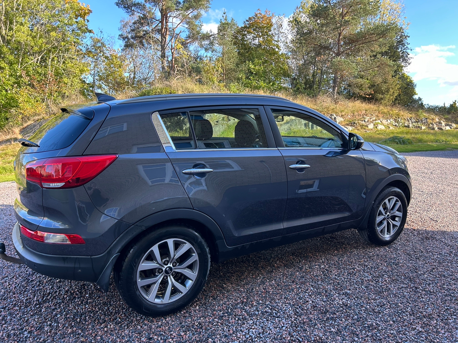 Kia Sportage 1.6 GDI Manuell 2014, bild 3/8