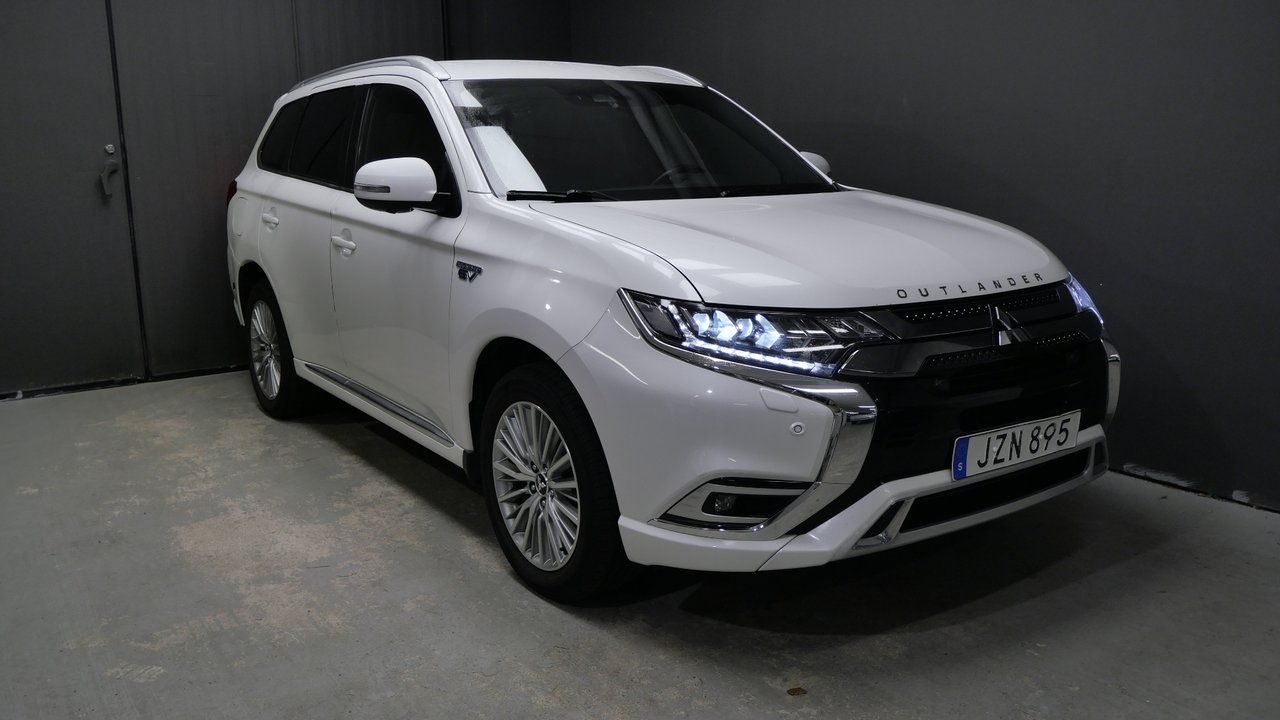 Mitsubishi Outlander 2019, bild 2/10