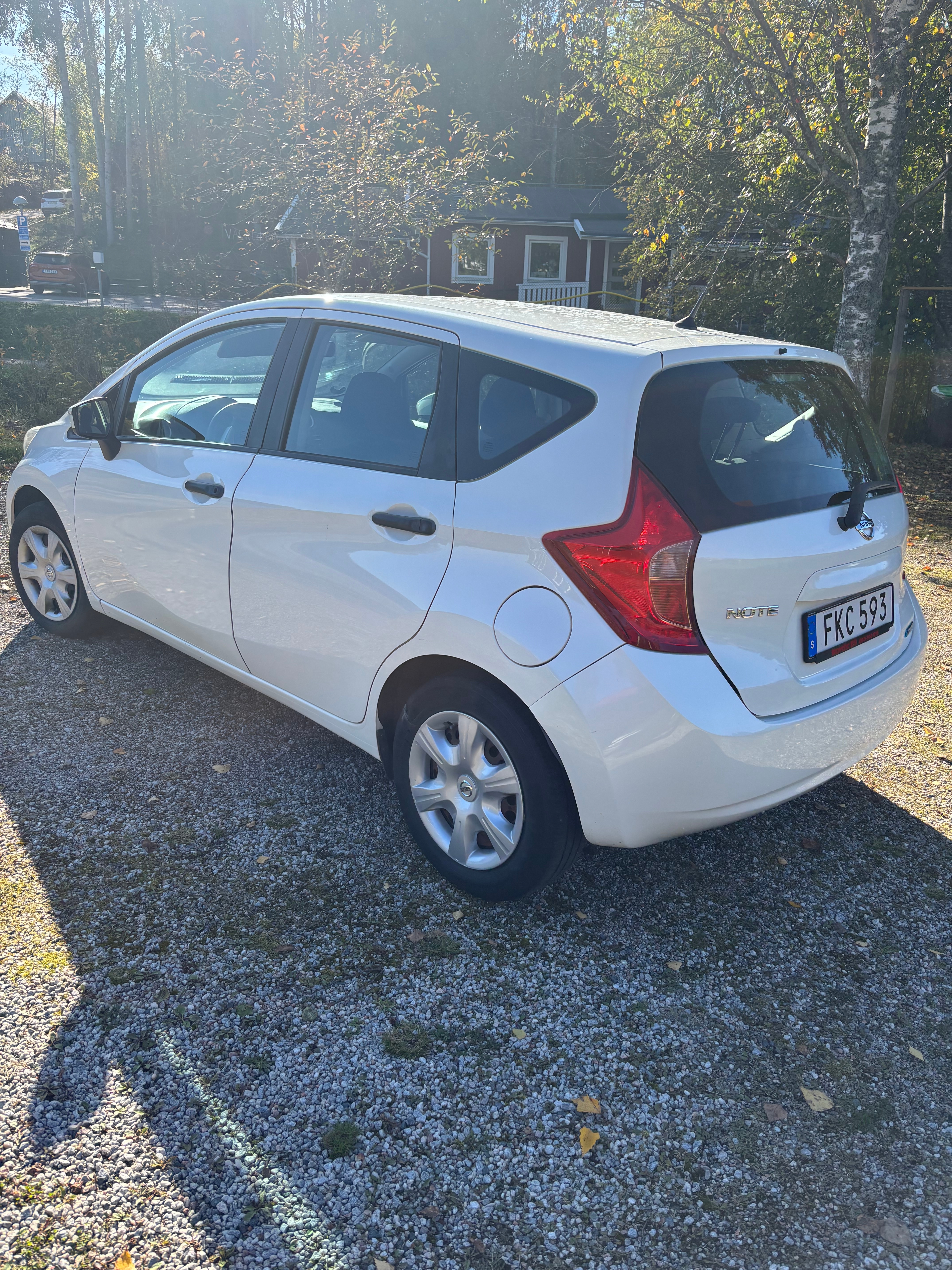 Nissan Note 1.2 Manuell 2014, photo 6/10