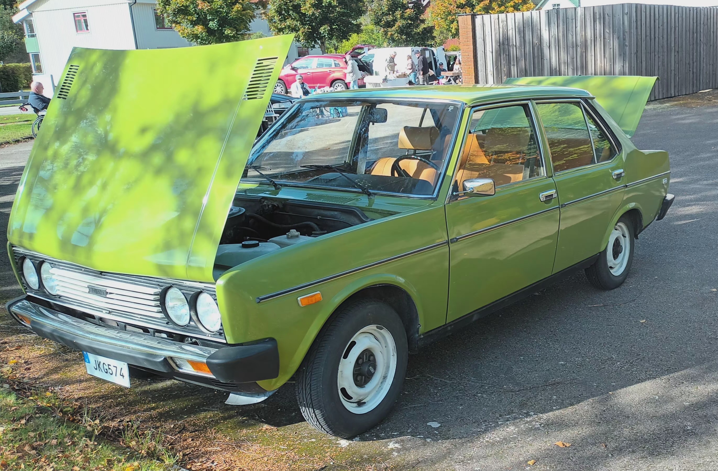 Fiat 131 4-dörrars Sedan 1.6 Manuell 1976, bild 3/6