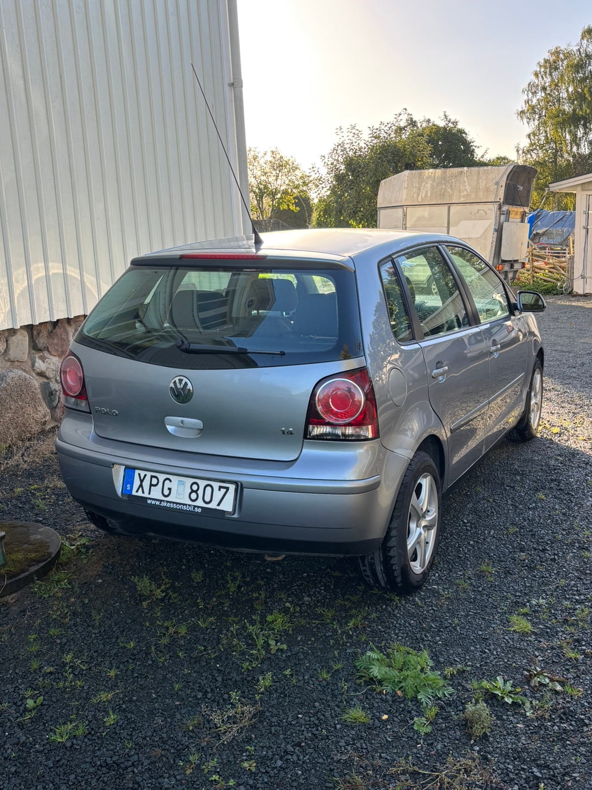 Volkswagen Polo 5-dörrar 1.4 Manuell 2006, bild 2/7