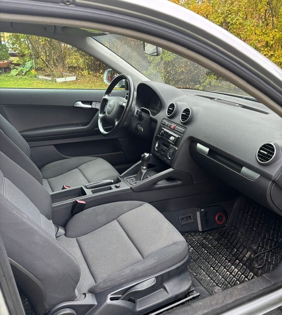 Audi A3 1.6 8v Manuell 2004, photo 7/8