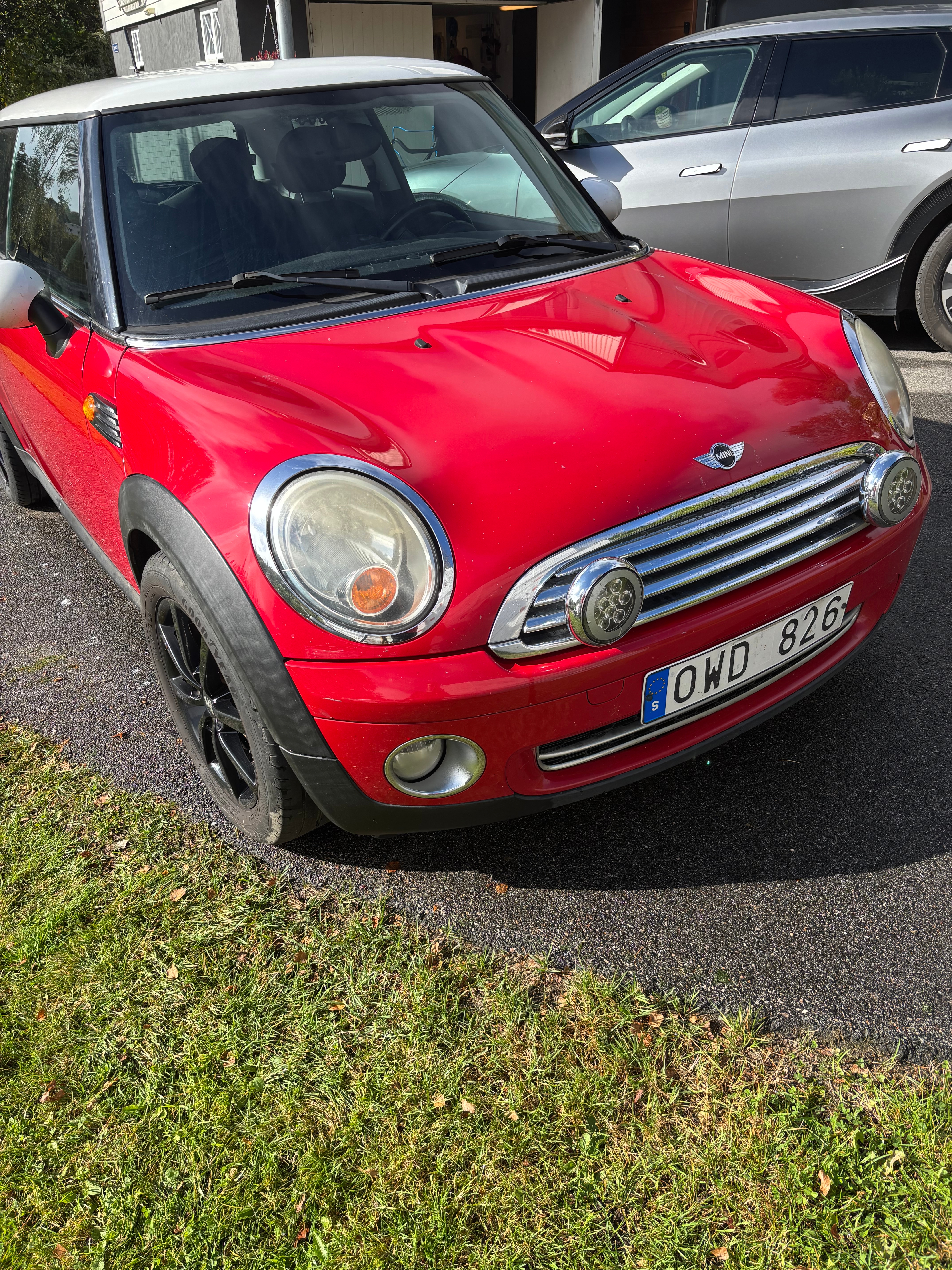 MINI Cooper Manuell 2010, bild 2/3