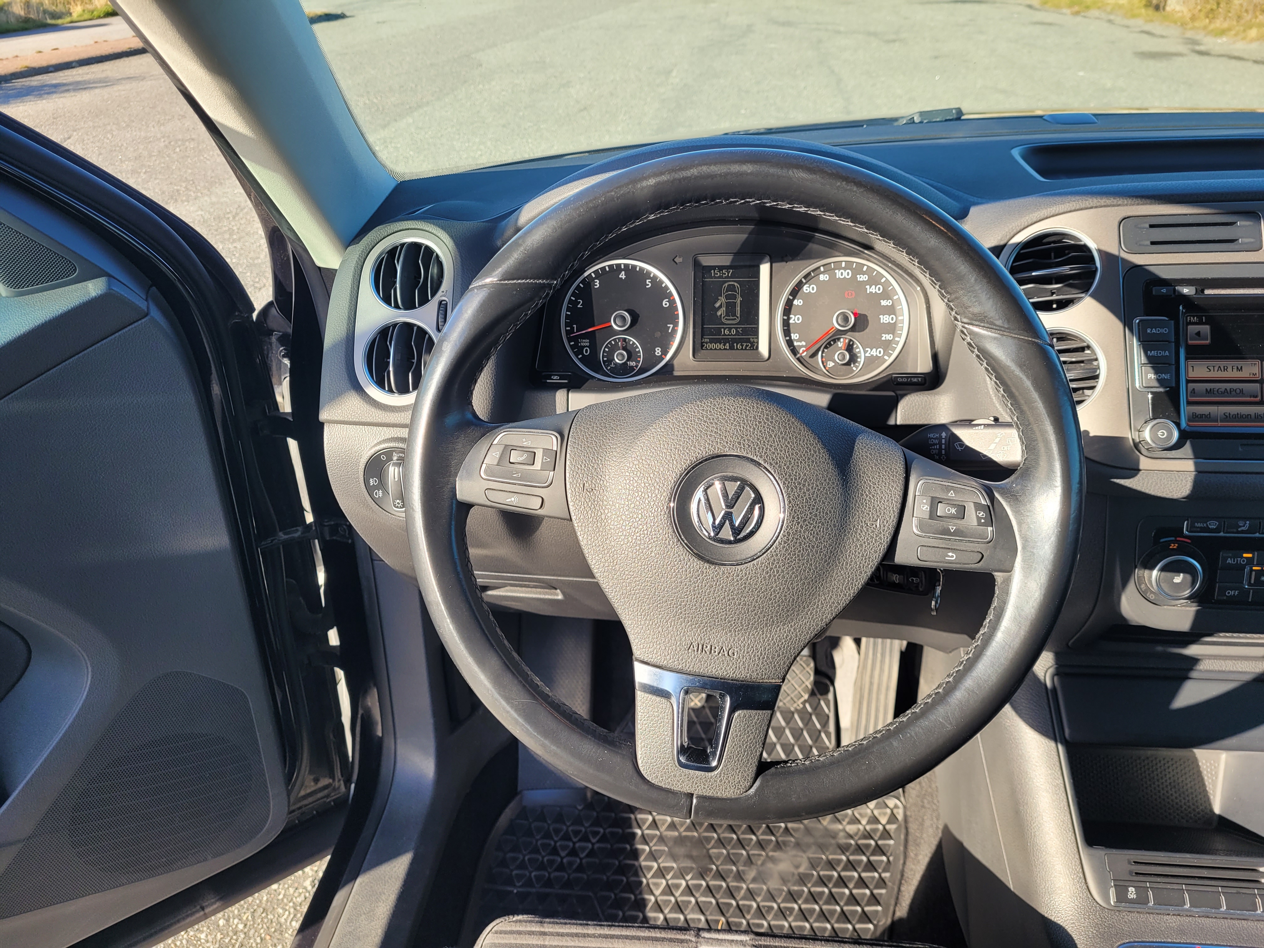 Volkswagen Tiguan 2011, bild 7/10
