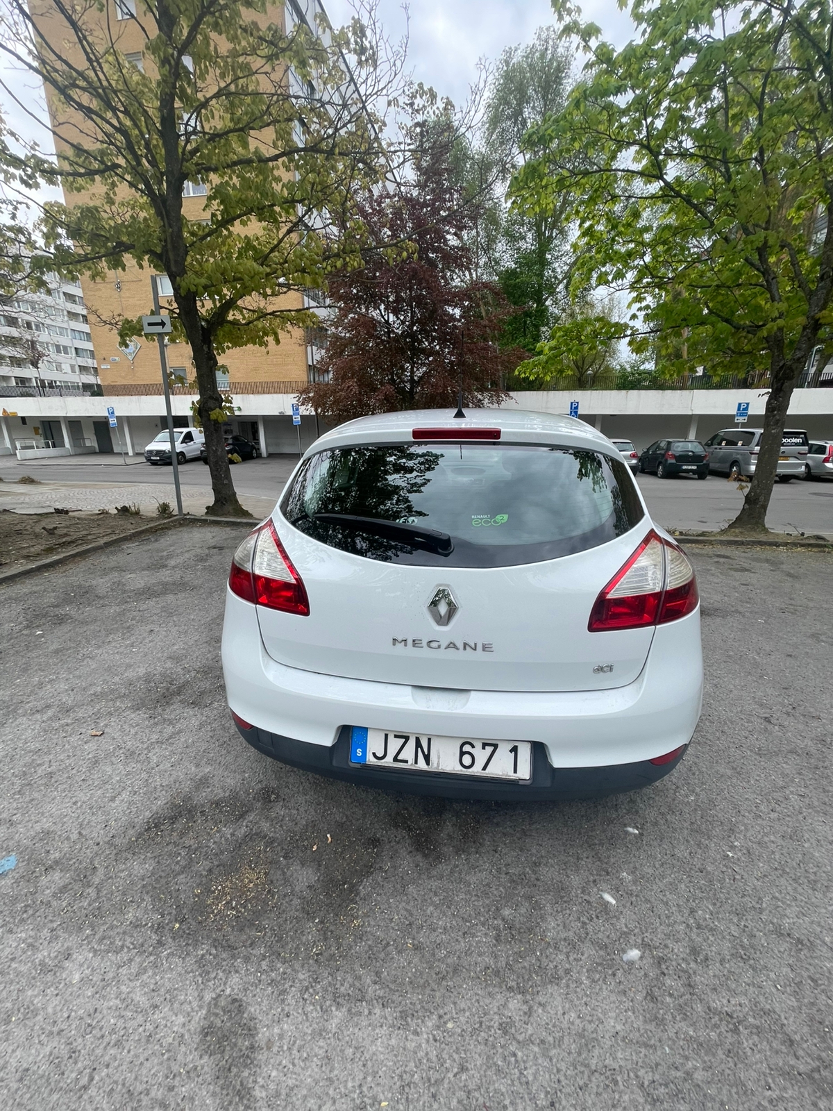 Renault Megane III 1.5 dCi Manuell 2014, bild 3/4