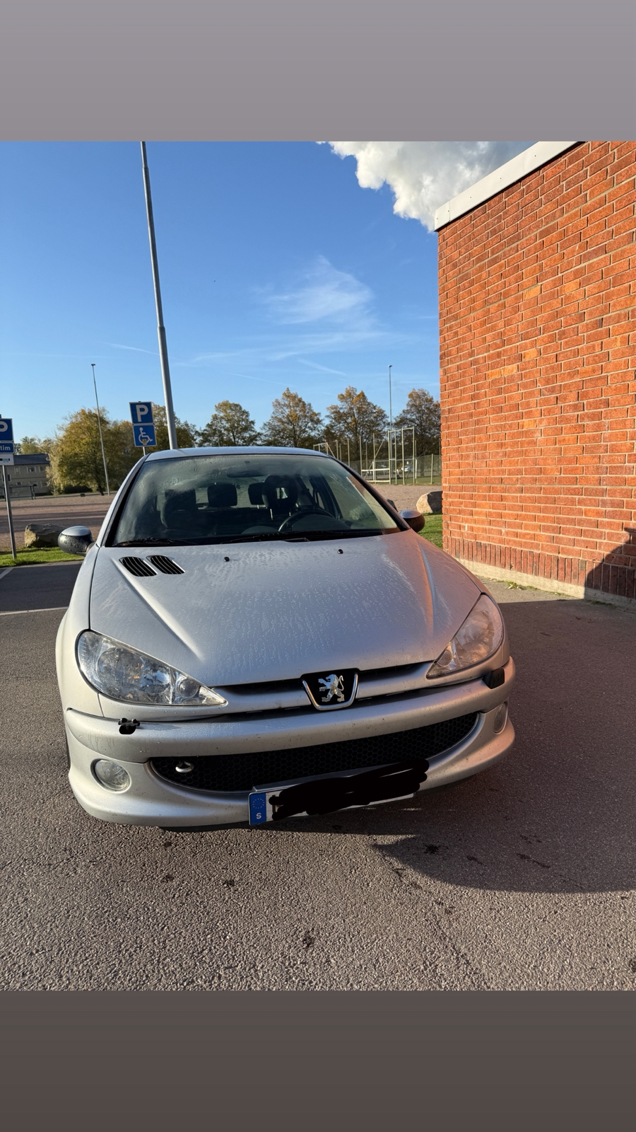Peugeot 206 3-dörrar 1.6 Manuell 2004, bild 5/10