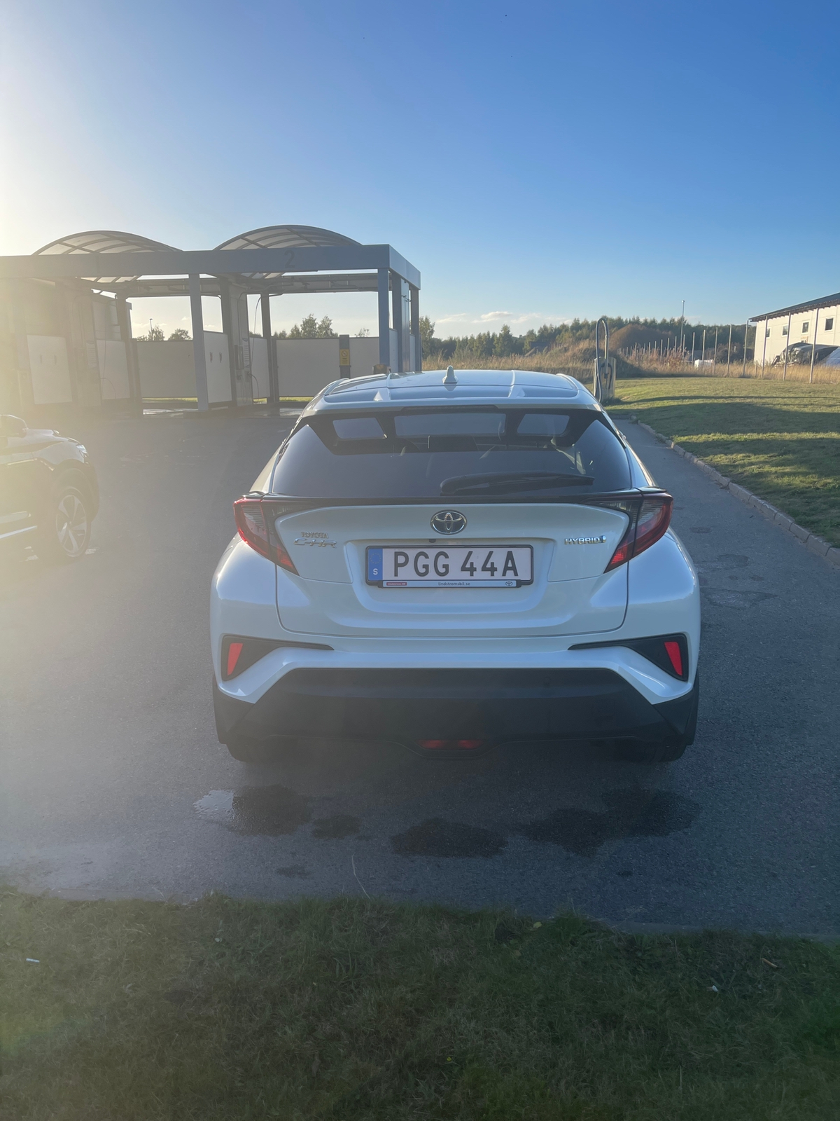Toyota C-HR Hybrid CVT 2021, bild 2/9
