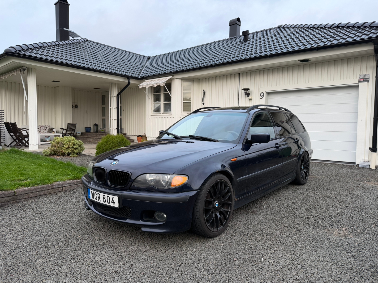 BMW 330