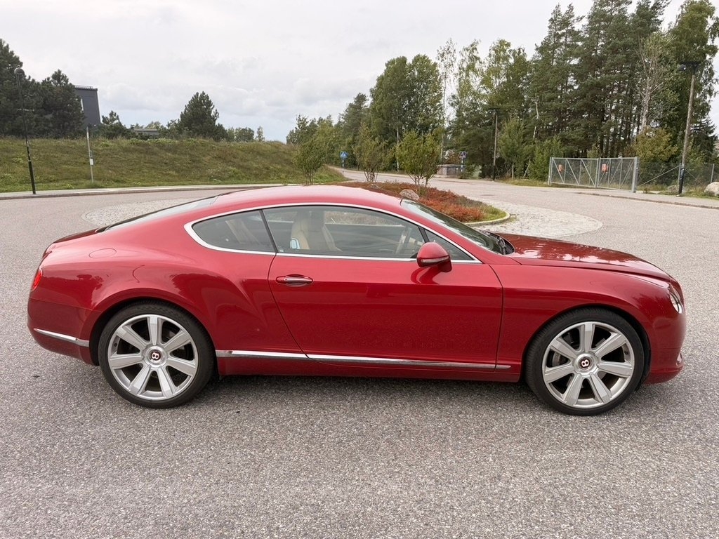 Bentley Continental GT V8 svensksåld 2013, photo 6/10