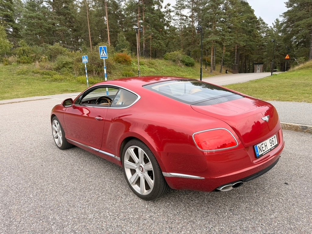 Bentley Continental GT V8 svensksåld 2013, photo 3/10